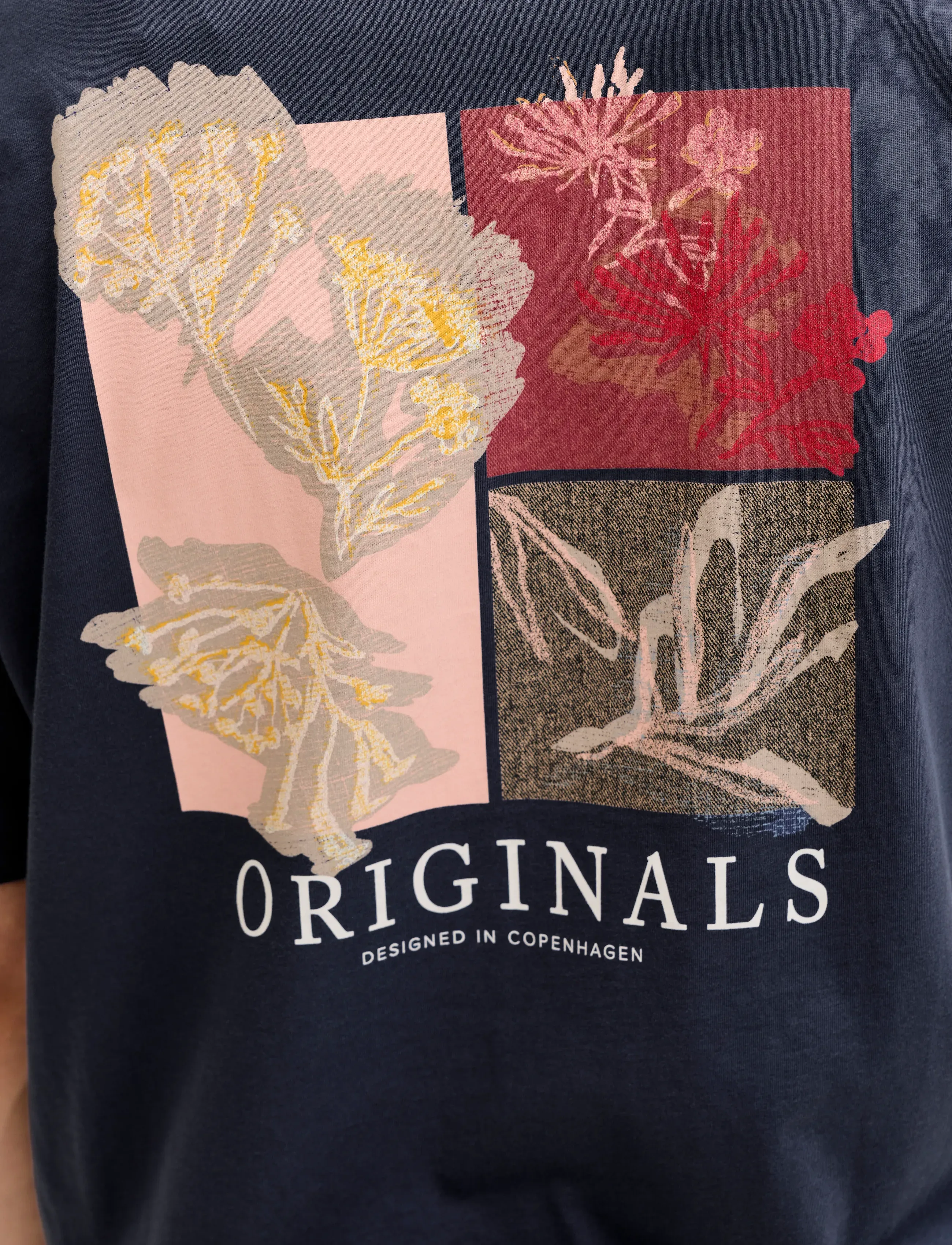 JACK & JONES Jormontauk Aop Back Tee Ss Crew Neck Sn t-shirts med tryck herr – bild 6