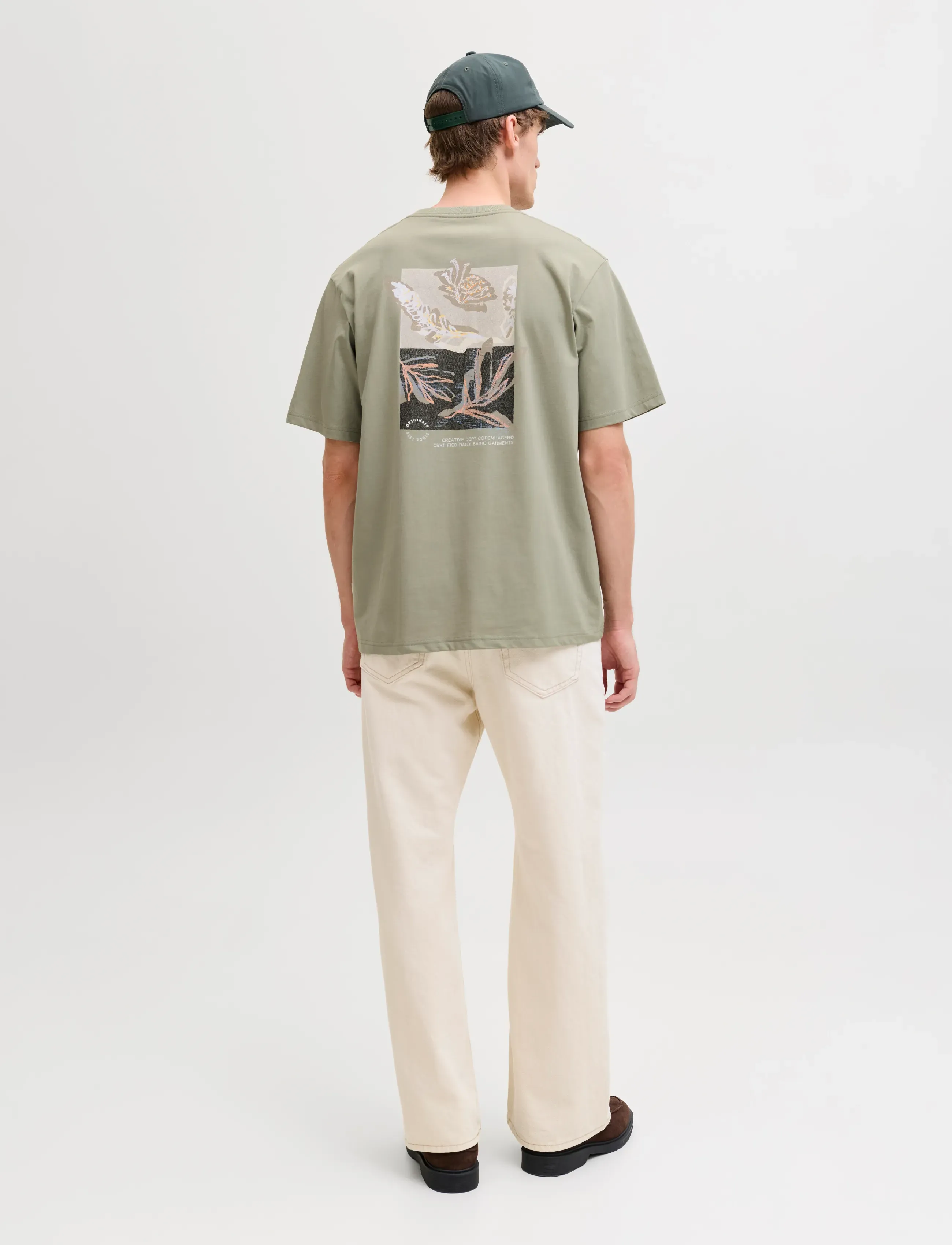 Jack & Jones - JORMONTAUK AOP BACK TEE SS CREW NECK SN - short-sleeved t-shirts - seagrass - 3