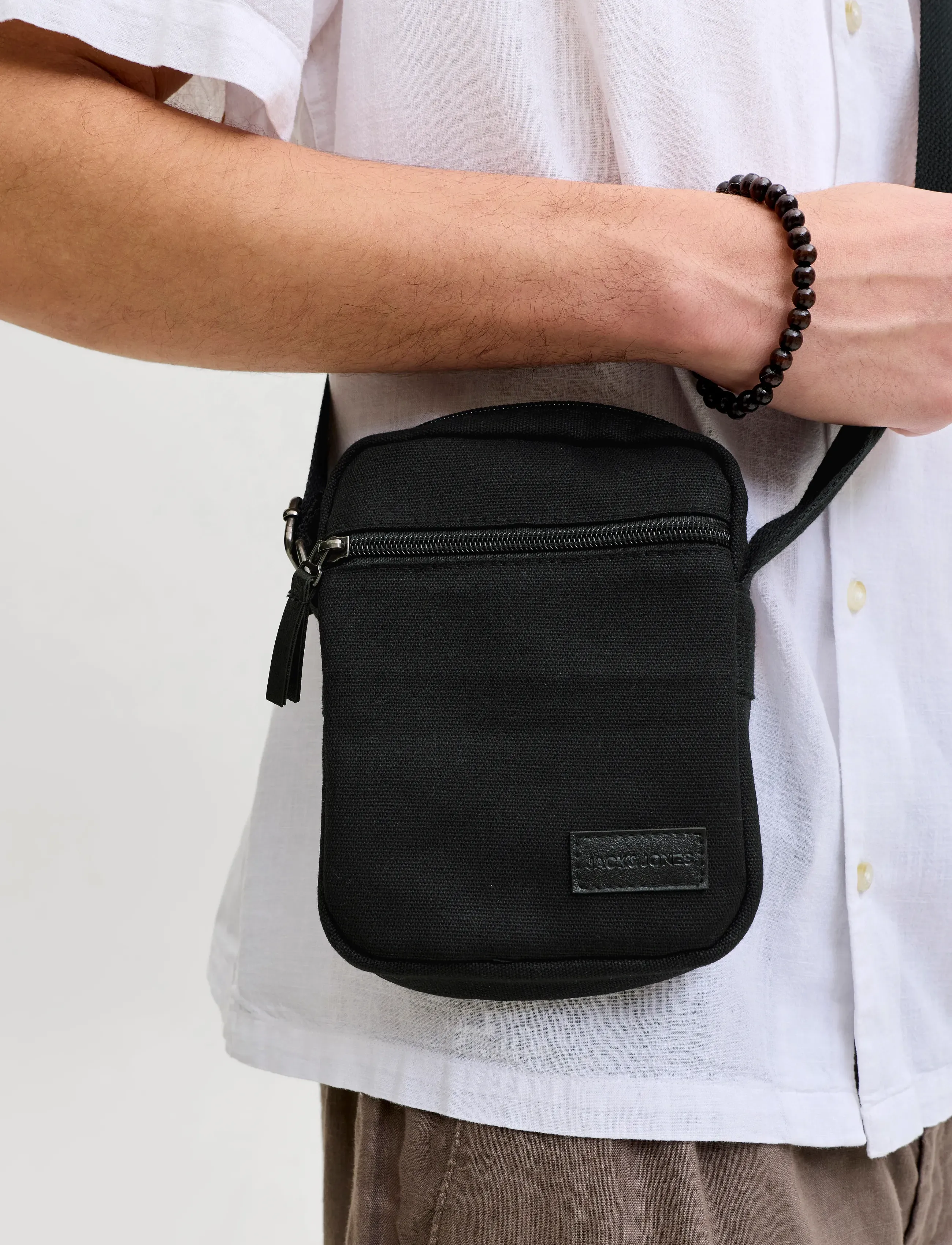 Jack & Jones - JACPASCAL SLINGBAG SN - crossbody bags - black - 4