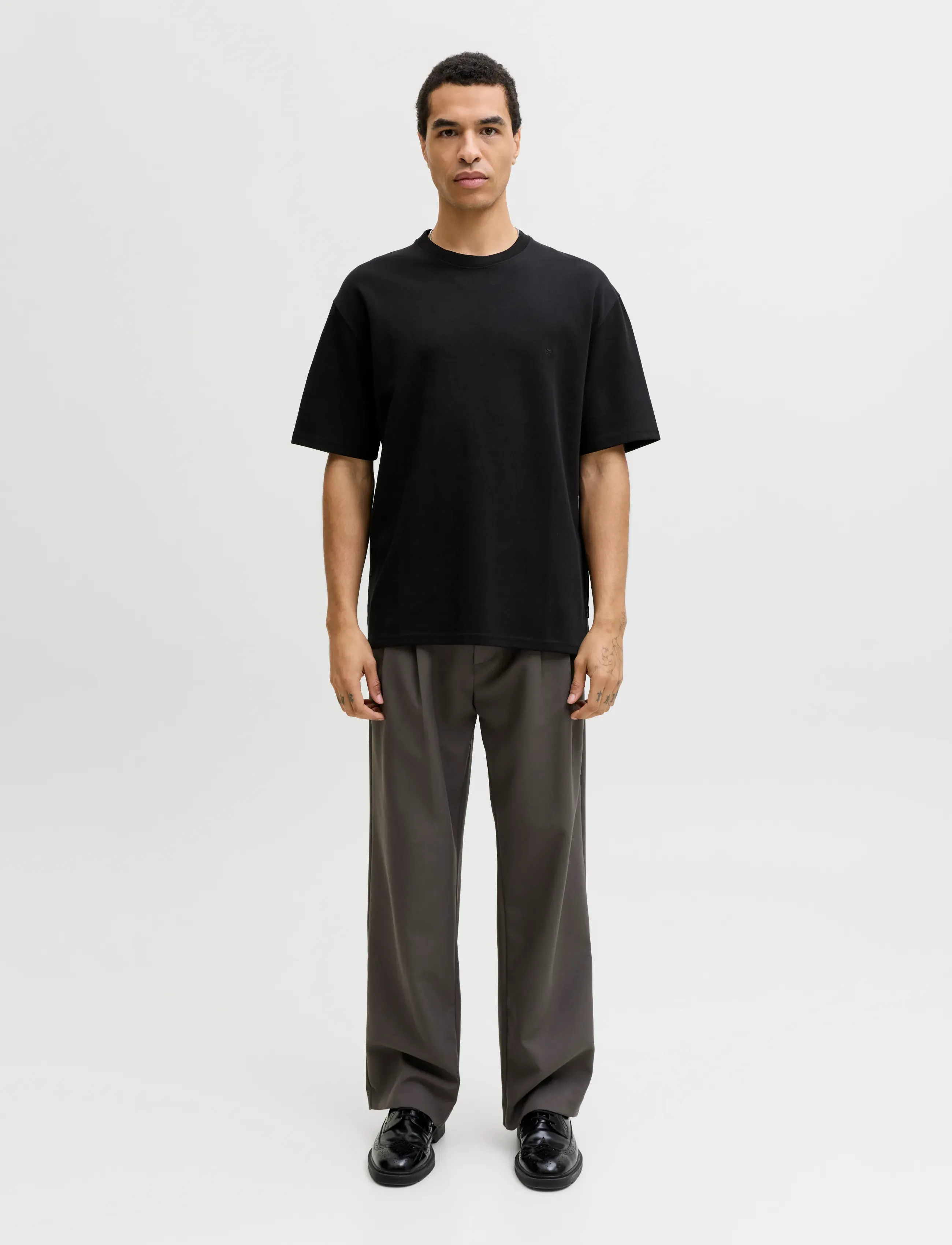 Jack & Jones - JPRBLAETHAN SS LOGO TEE SN - short-sleeved t-shirts - black - 3