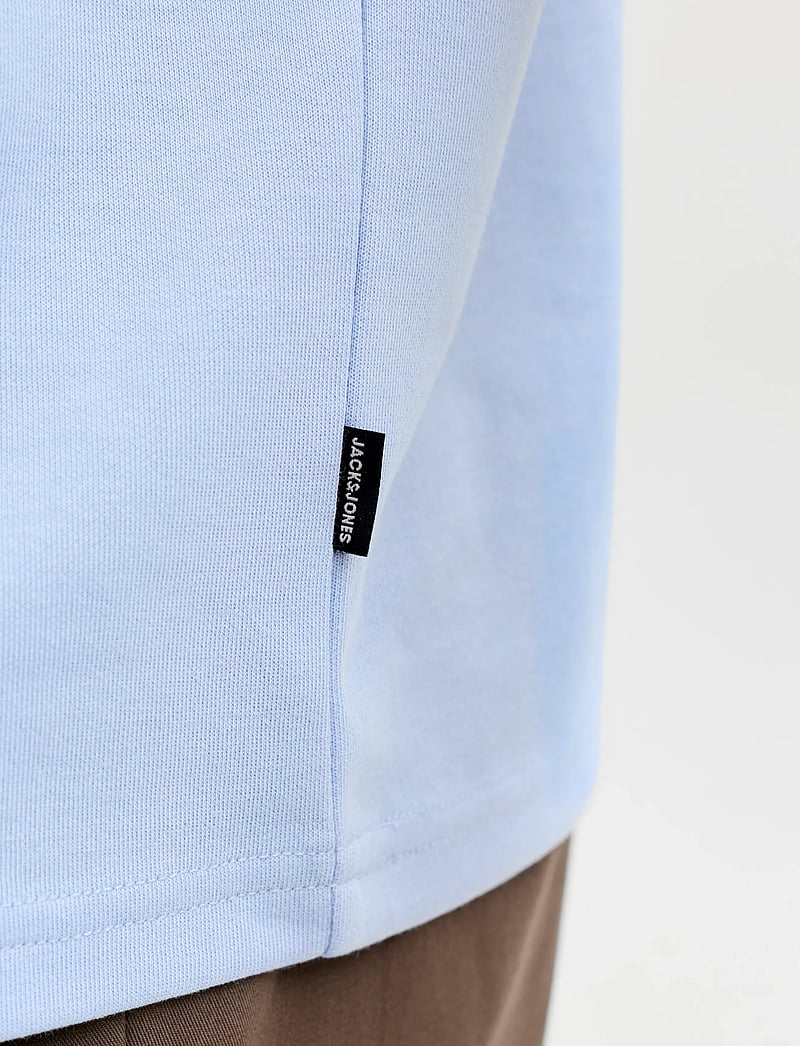 Jack & Jones - JPRBLAETHAN SS LOGO TEE SN - kurzärmelig - chambray blue - 4