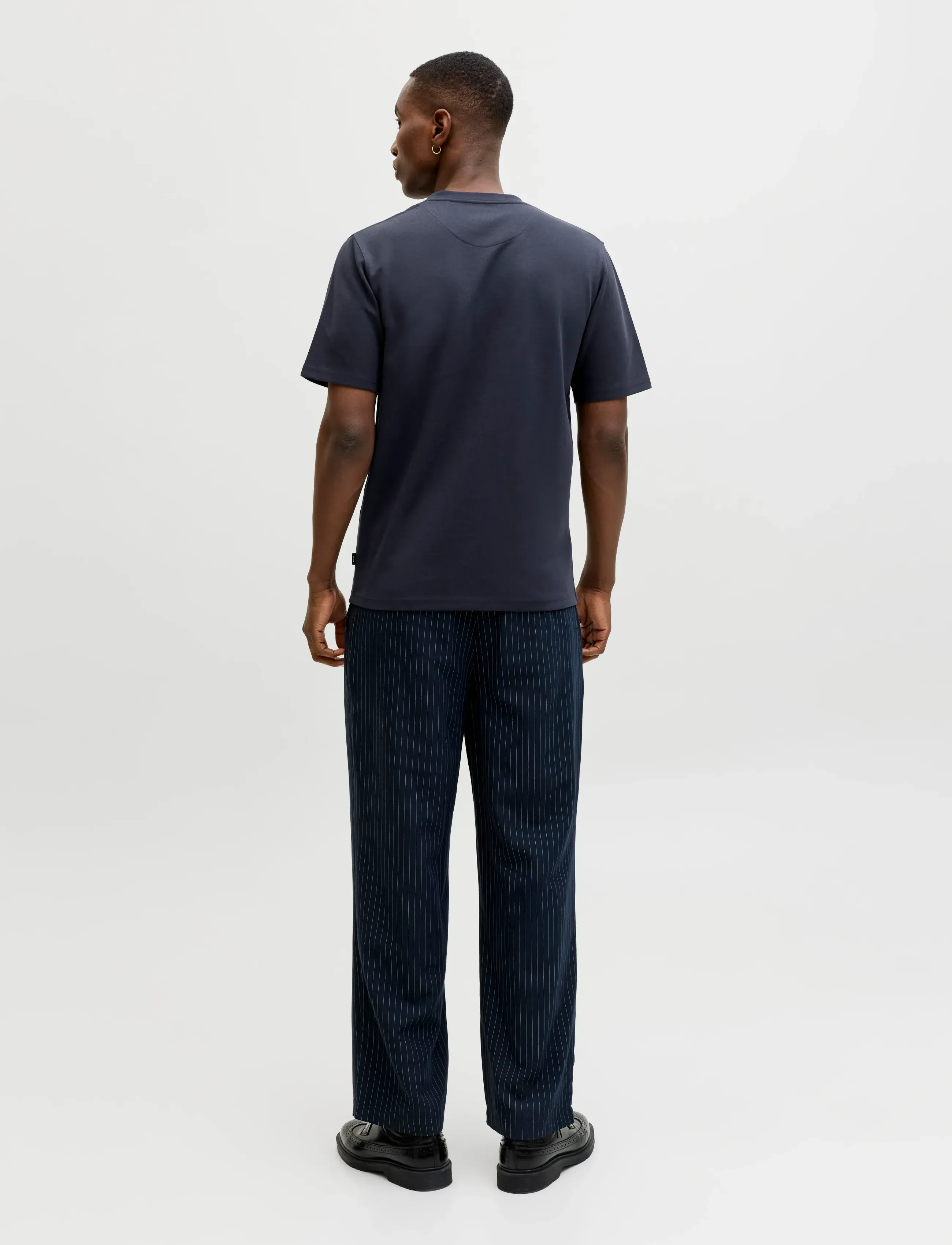 Jack & Jones - JPRBLAETHAN SS LOGO TEE SN - short-sleeved t-shirts - night sky - 1