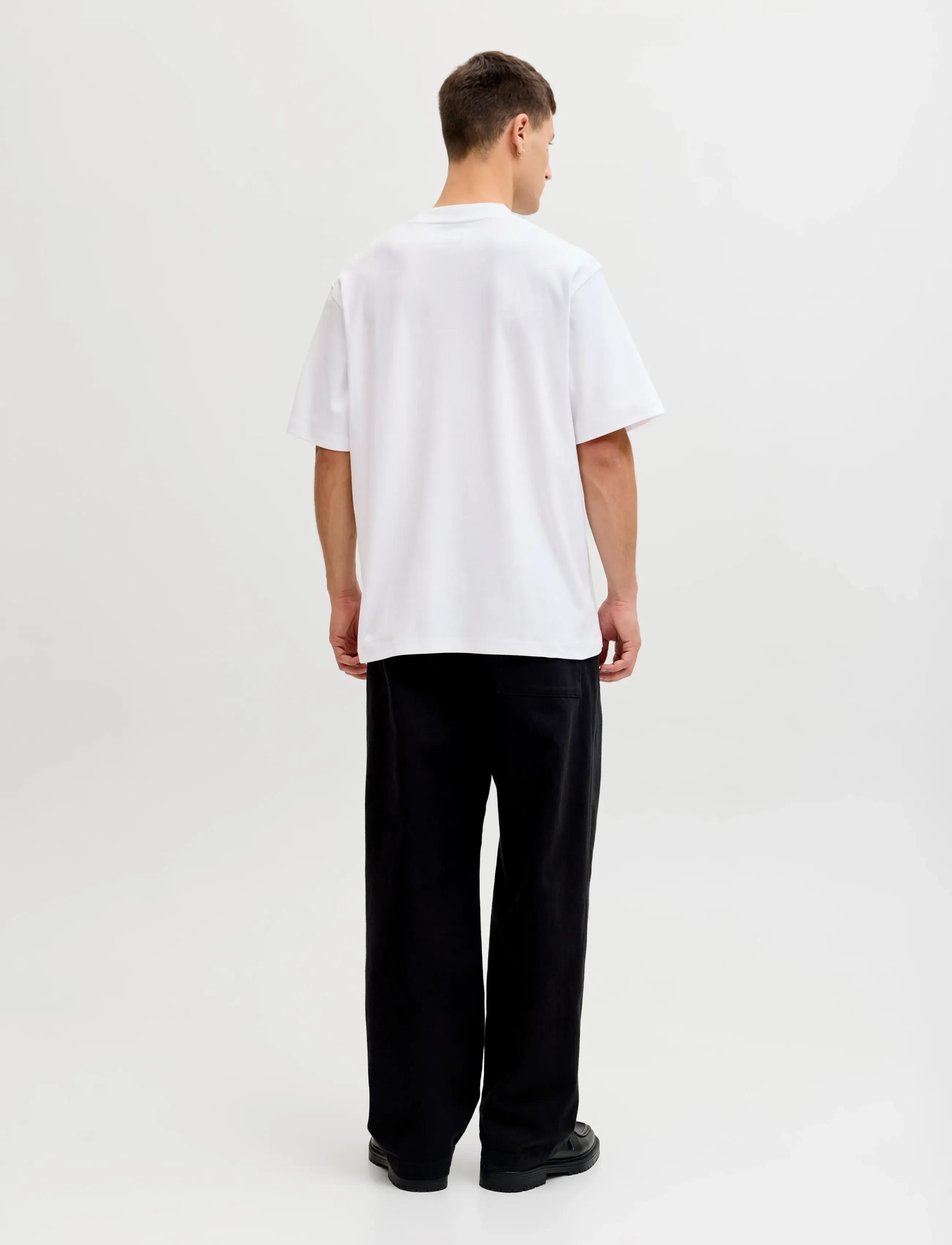 Jack & Jones - JPRBLAOWEN SS BRANDING TEE SN - kortærmede t-shirts - bright white - 2