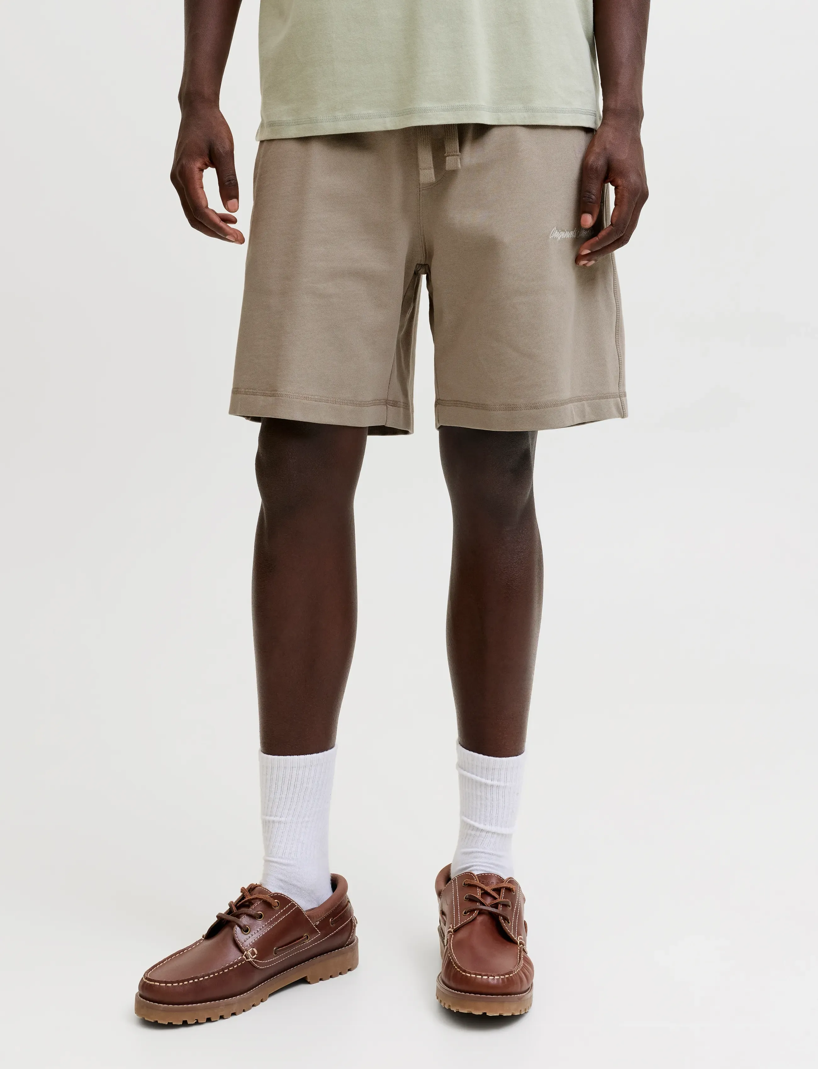 Jack & Jones - JPSTKARL NORREBRO SWEAT SHORTS REG SN - sweatshorts - vintage khaki - 0