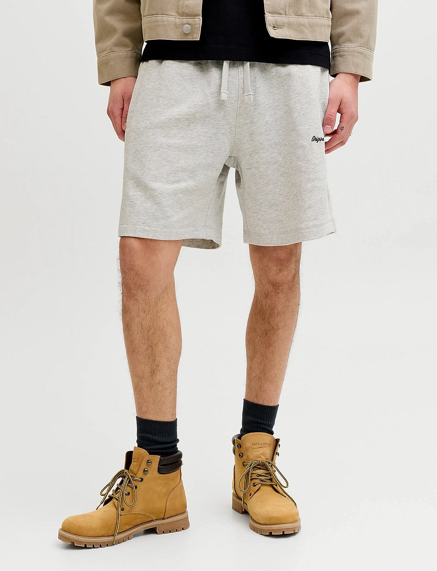 Jack & Jones - JPSTKARL NORREBRO SWEAT SHORTS REG SN - sweatshorts - white melange - 0