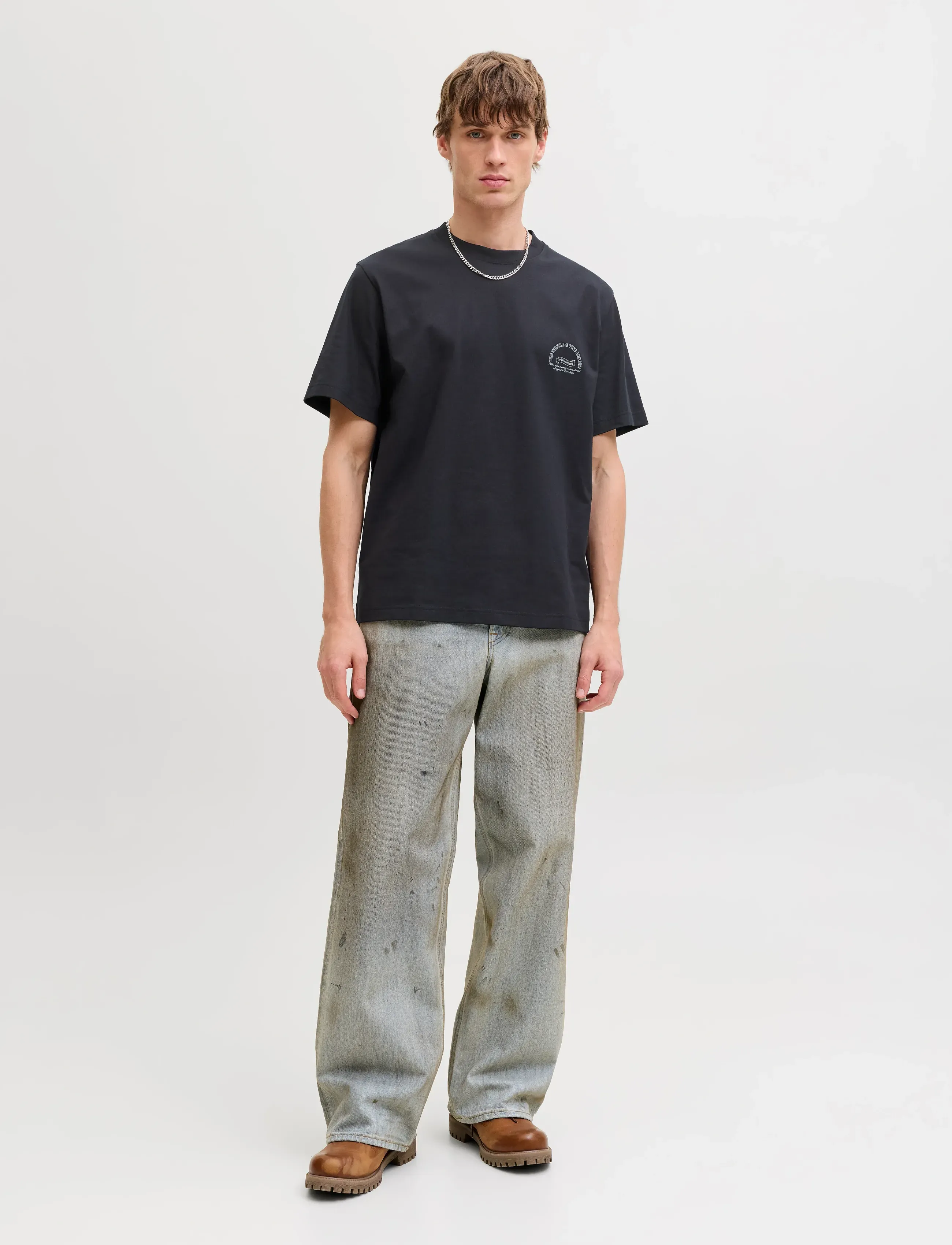 Jack & Jones - JORMONTAUK PHOTO BACK TEE SS CN - lühikeste varrukatega t-särgid - black - 4