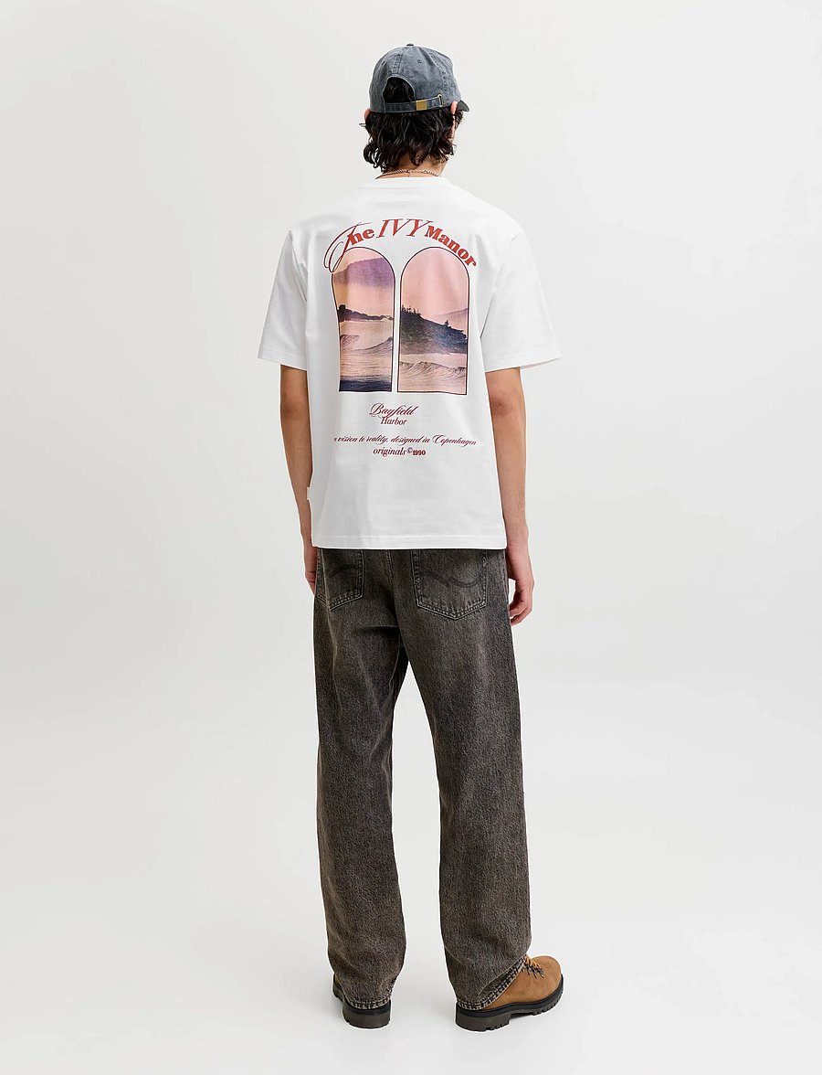 Jack & Jones - JORMONTAUK PHOTO BACK TEE SS CN - kortærmede t-shirts - bright white - 3