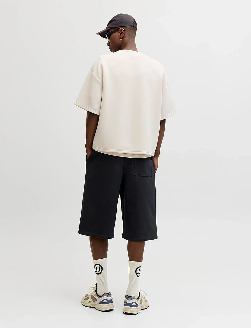 Jack & Jones - JPSTOWEN FALLS SWEAT SHORTS XXLNG LN - sweatshorts - black - 3