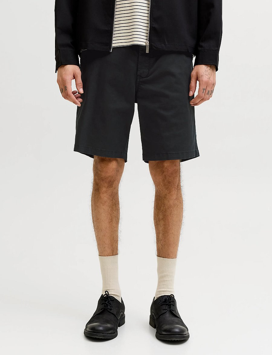 Jack & Jones - JPSTACE VANCE CHINO SHORTS REG SN - chinos shorts - black - 0