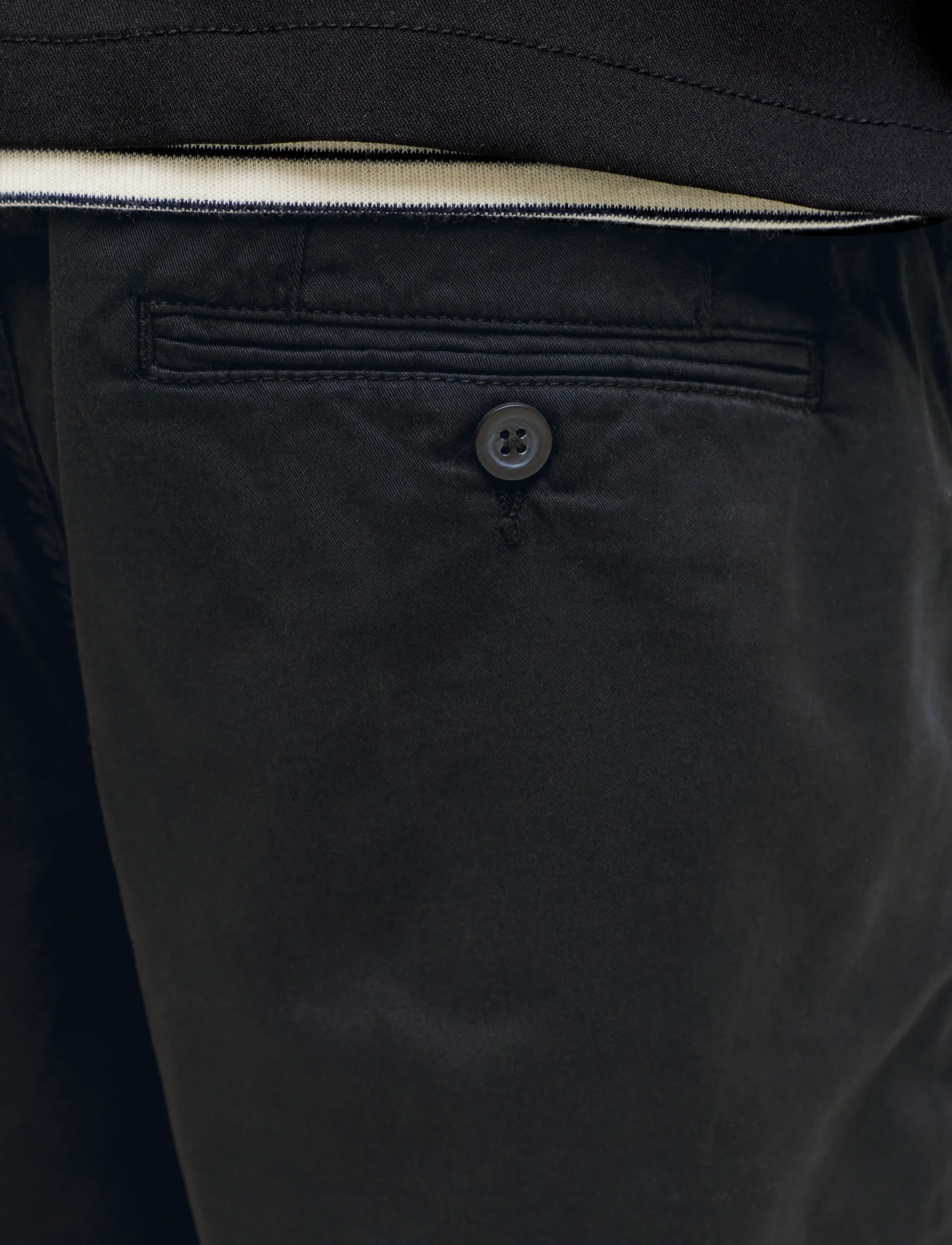 Jack & Jones JPSTACE VANCE CHINO SHORTS REG SN - Shorts - BLACK / black