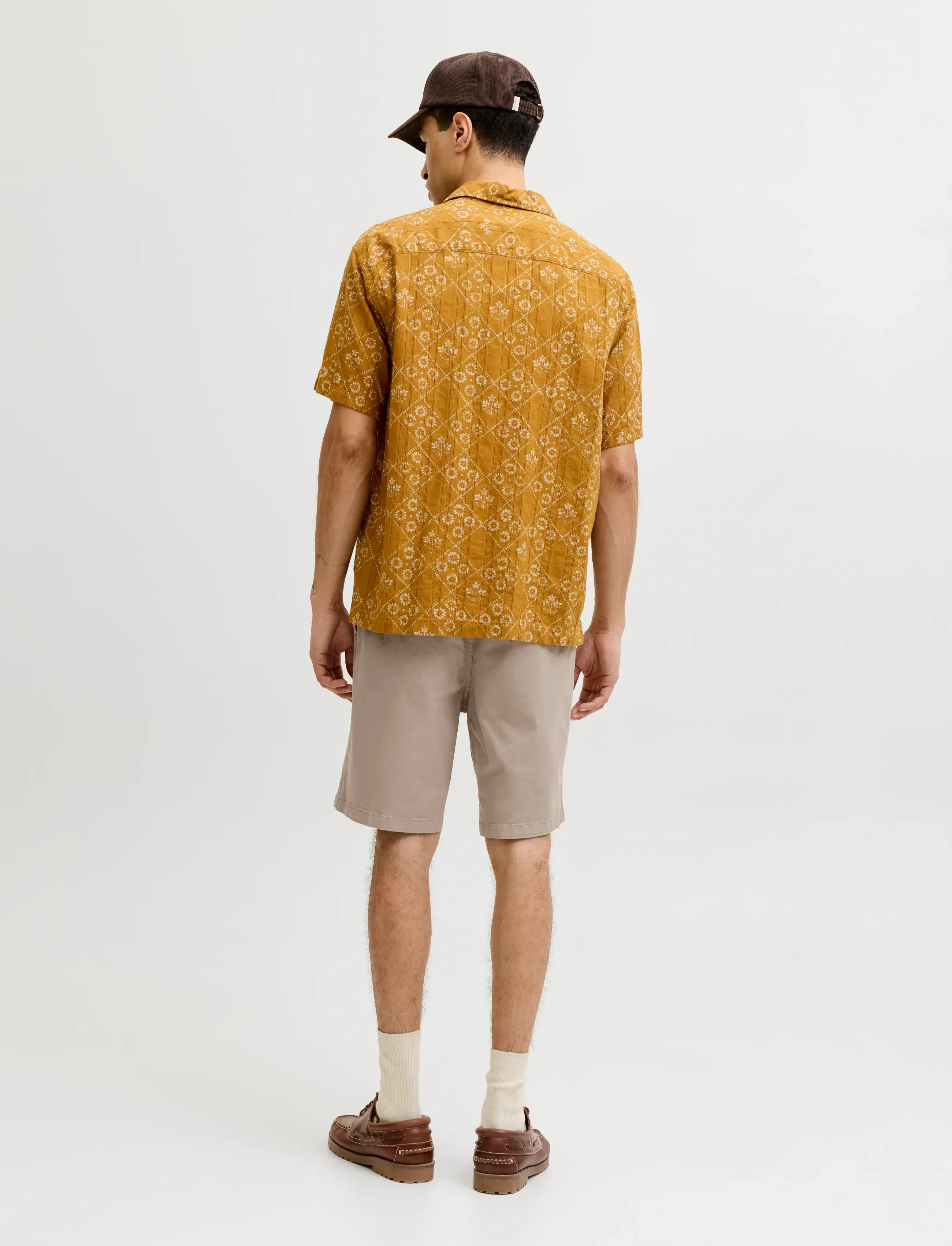 Jack & Jones - JPSTACE VANCE CHINO SHORTS REG SN - chinos shorts - lemon pepper - 3