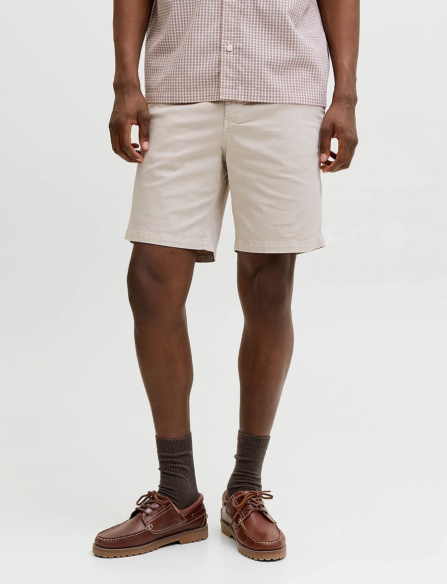 Jack & Jones - JPSTACE VANCE CHINO SHORTS REG SN - chinos shorts - pumice stone - 0