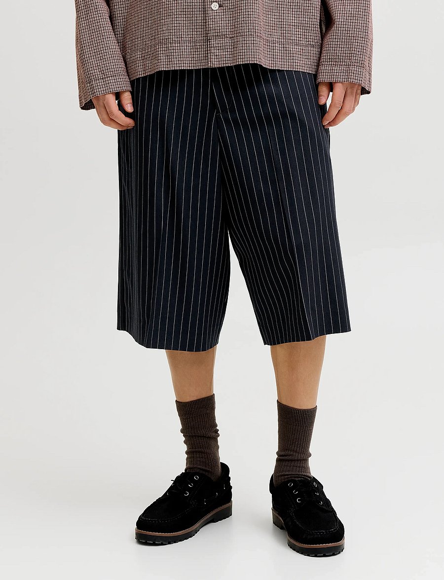 Jack & Jones - JPSTOWEN TOBY CHINO SHORTS XLNG LN - chinos shorts - dark navy - 0