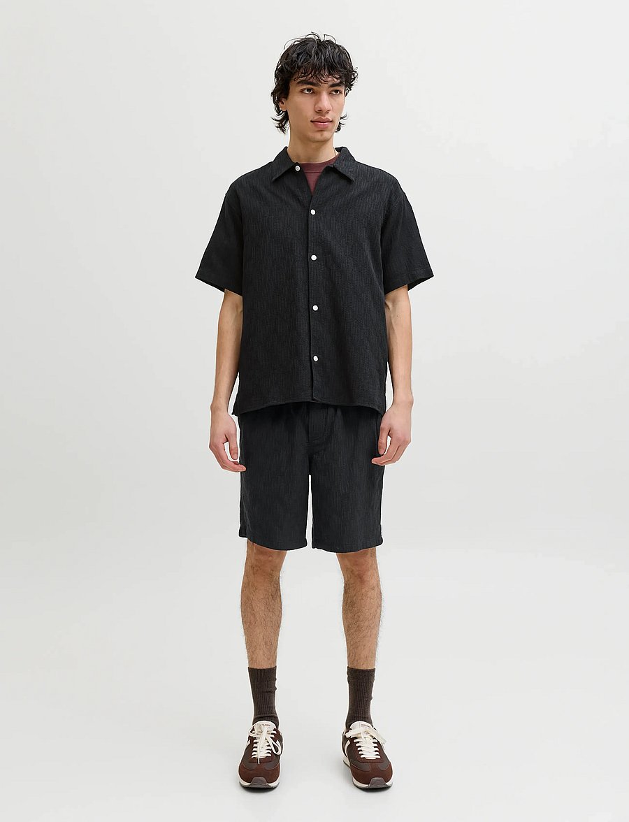 Jack & Jones - JORMONTAUK WAVY TEXTURE SHIRT SS SN - stutterma skyrtur - black - 3