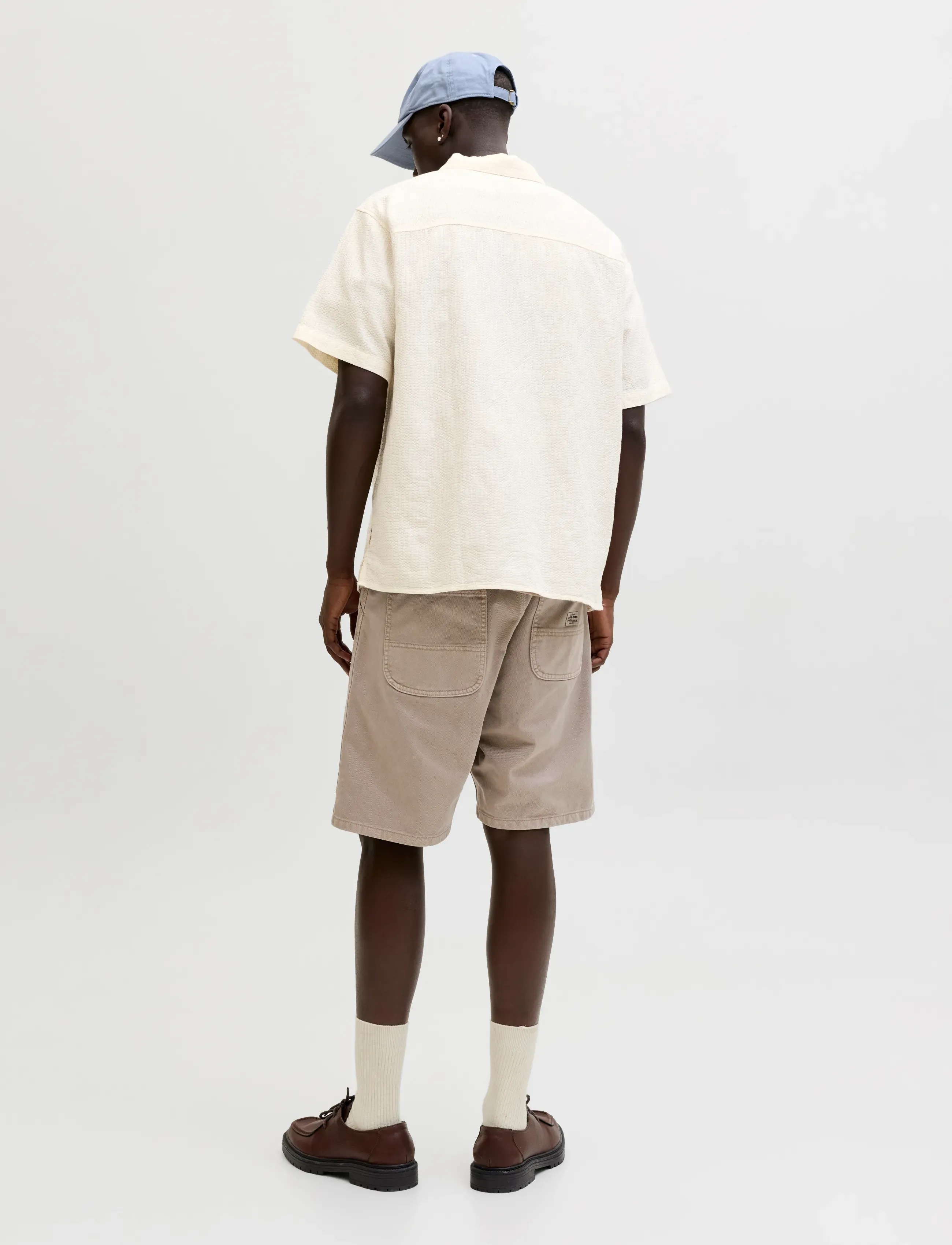 Jack & Jones - JORMONTAUK WAVY TEXTURE SHIRT SS SN - kurzarmhemden - cloud dancer - 3