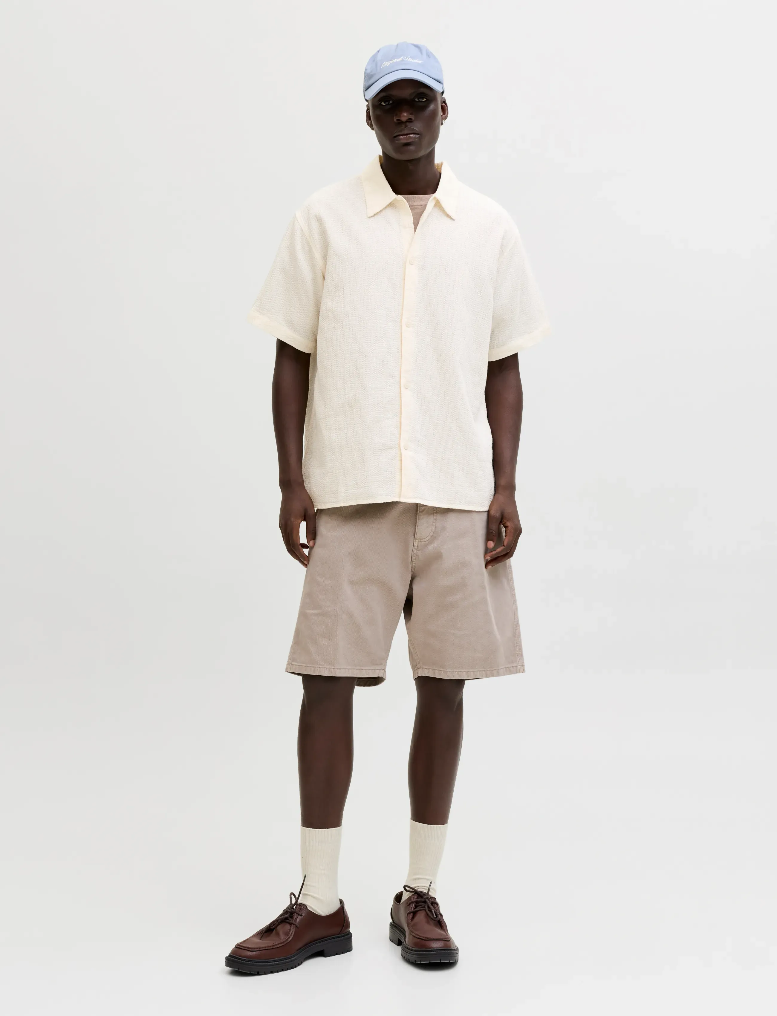 Jack & Jones - JORMONTAUK WAVY TEXTURE SHIRT SS SN - kurzarmhemden - cloud dancer - 4