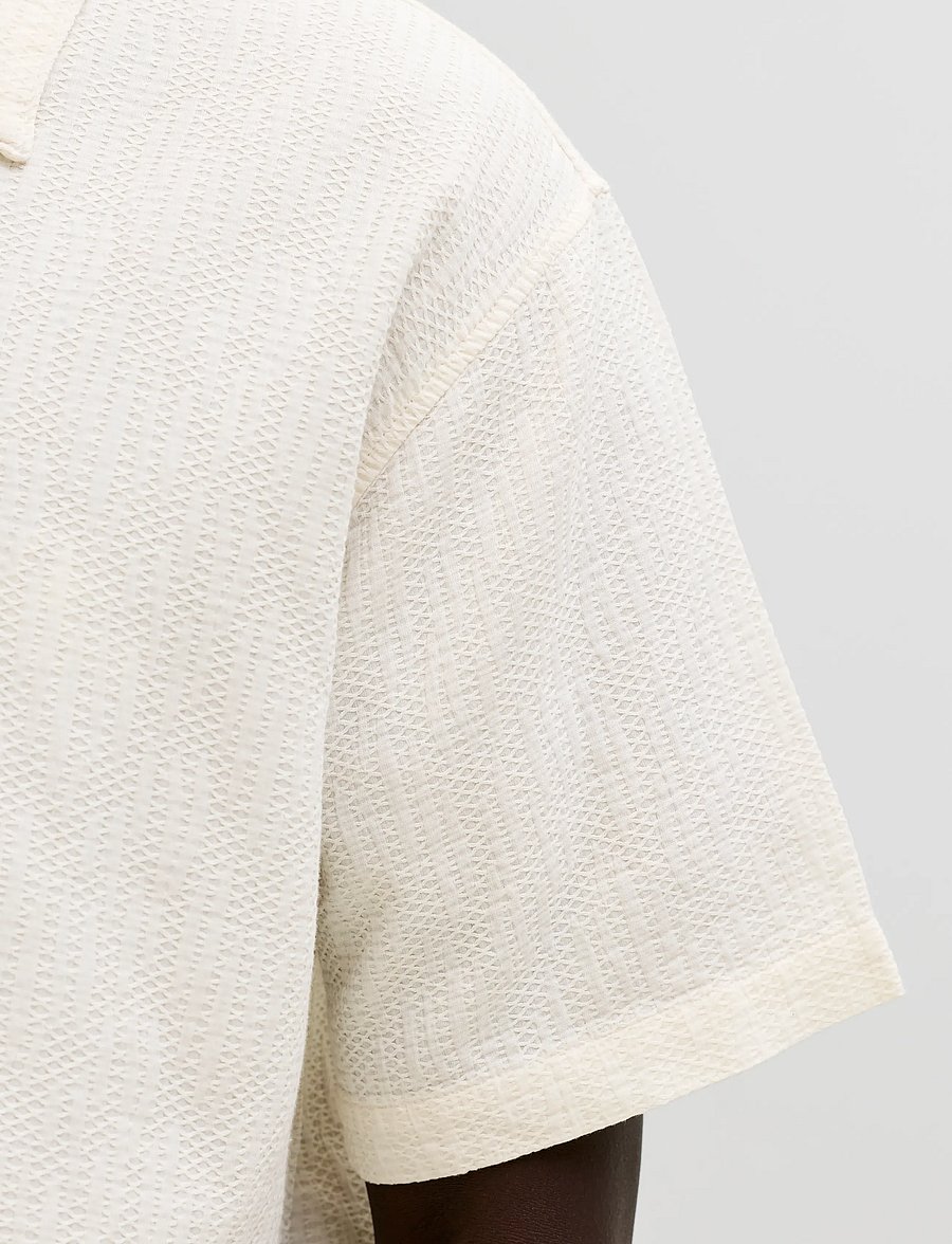 Jack & Jones - JORMONTAUK WAVY TEXTURE SHIRT SS SN - kurzarmhemden - cloud dancer - 5