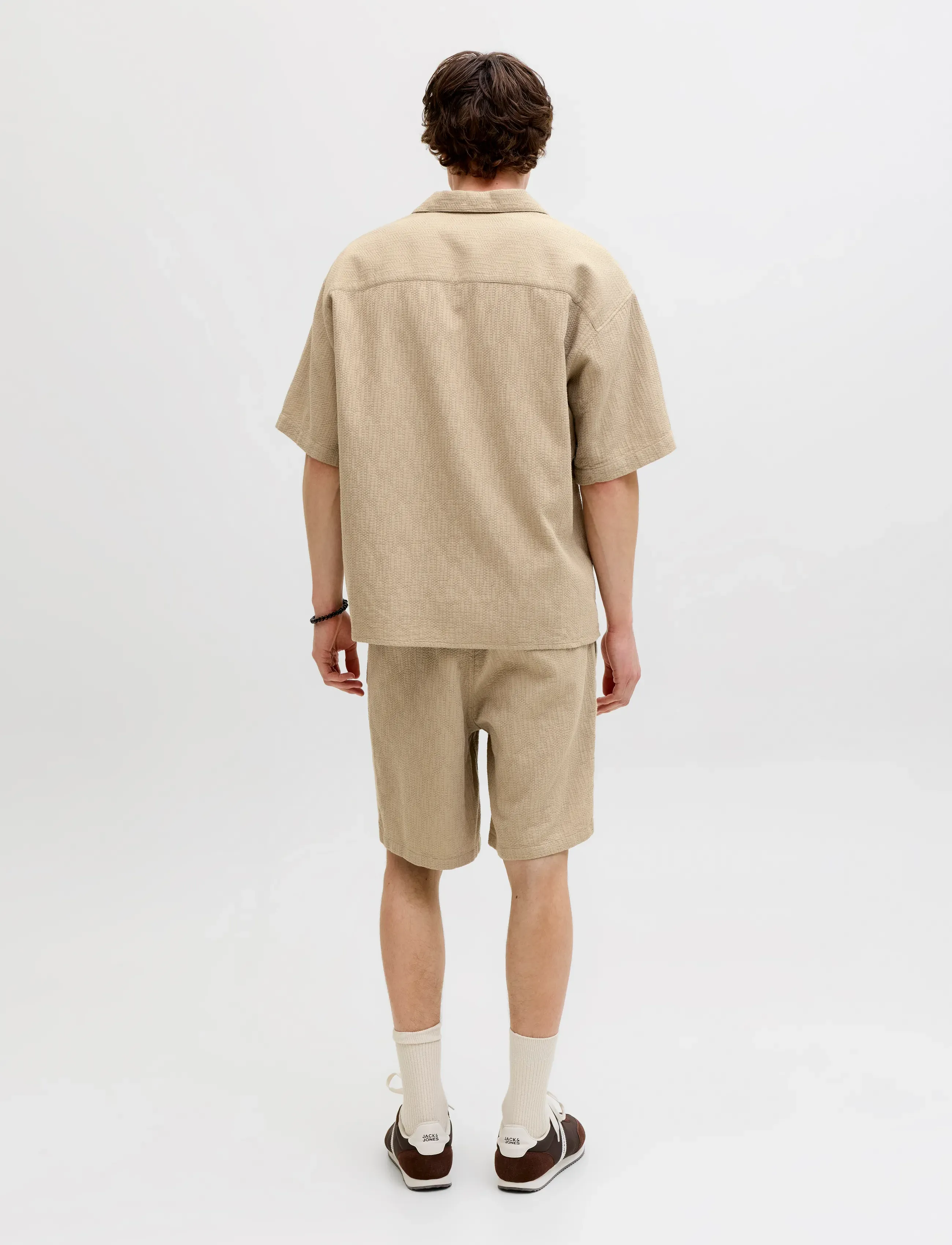 Jack & Jones - JORMONTAUK WAVY TEXTURE SHIRT SS SN - kurzarmhemden - crockery - 2