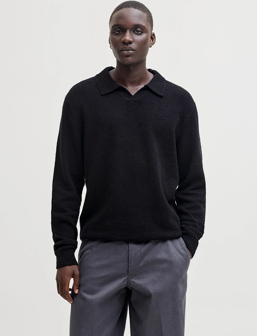 Jack & Jones - JPRBLAMAVERICK KNIT SPLIT NECK STYD AW25 - långärmade stickade pikétröjor - black - 0