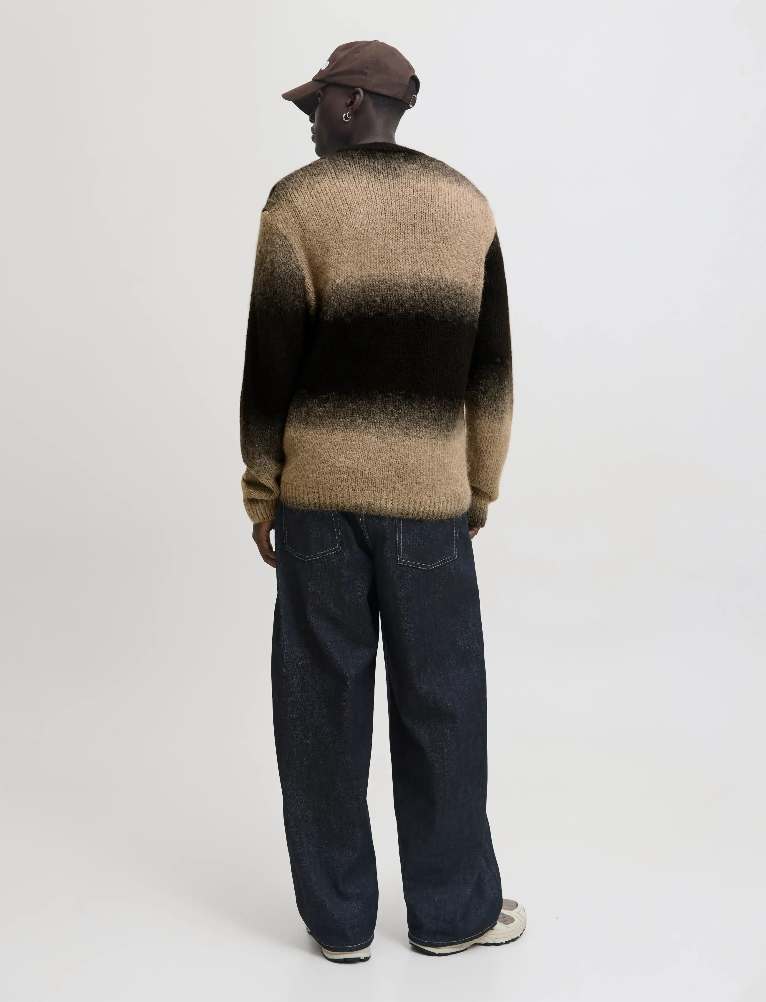 Jack & Jones - JCOFADE SPACE DYE CREW NECK STYD AW25 - okrągły dekolt - crockery - 2