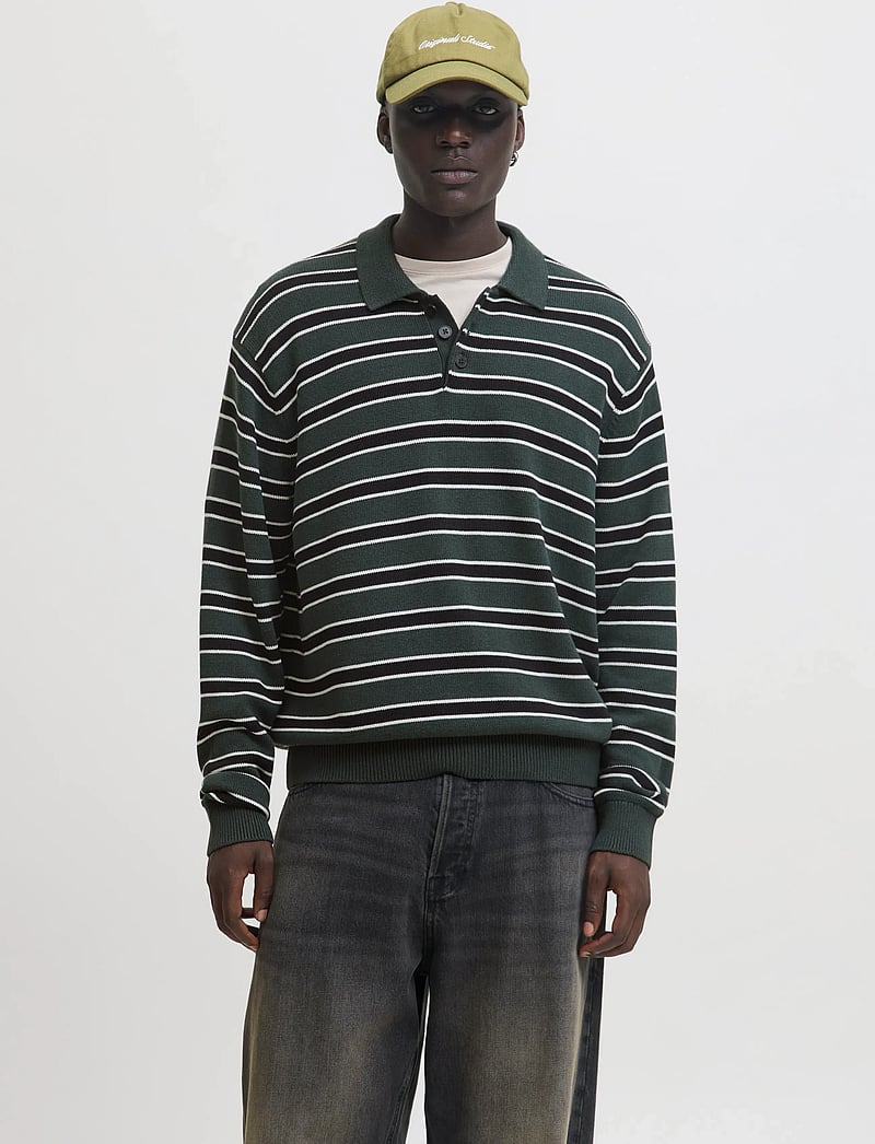 Jack & Jones - JORARGOS KNIT STRIPE POLO STYD AW25 - polostrik - forest river - 0