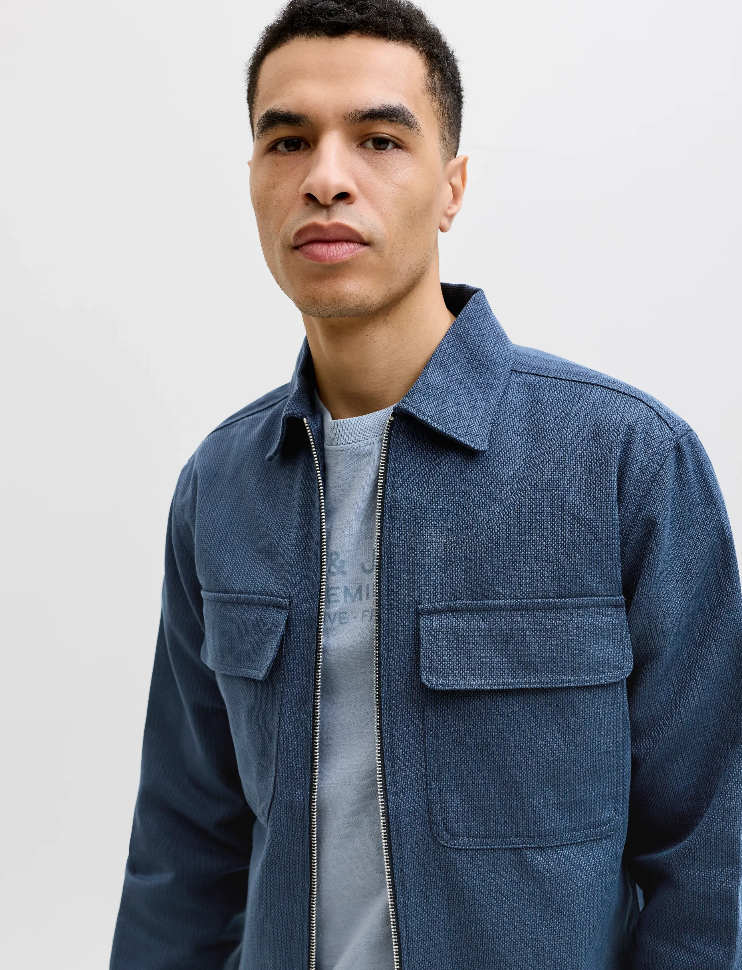 Jack & Jones - JPRBLURAYLE LINEN BLEND ZIP LS SHIRT SMU - kollektioner - sky captain - 4