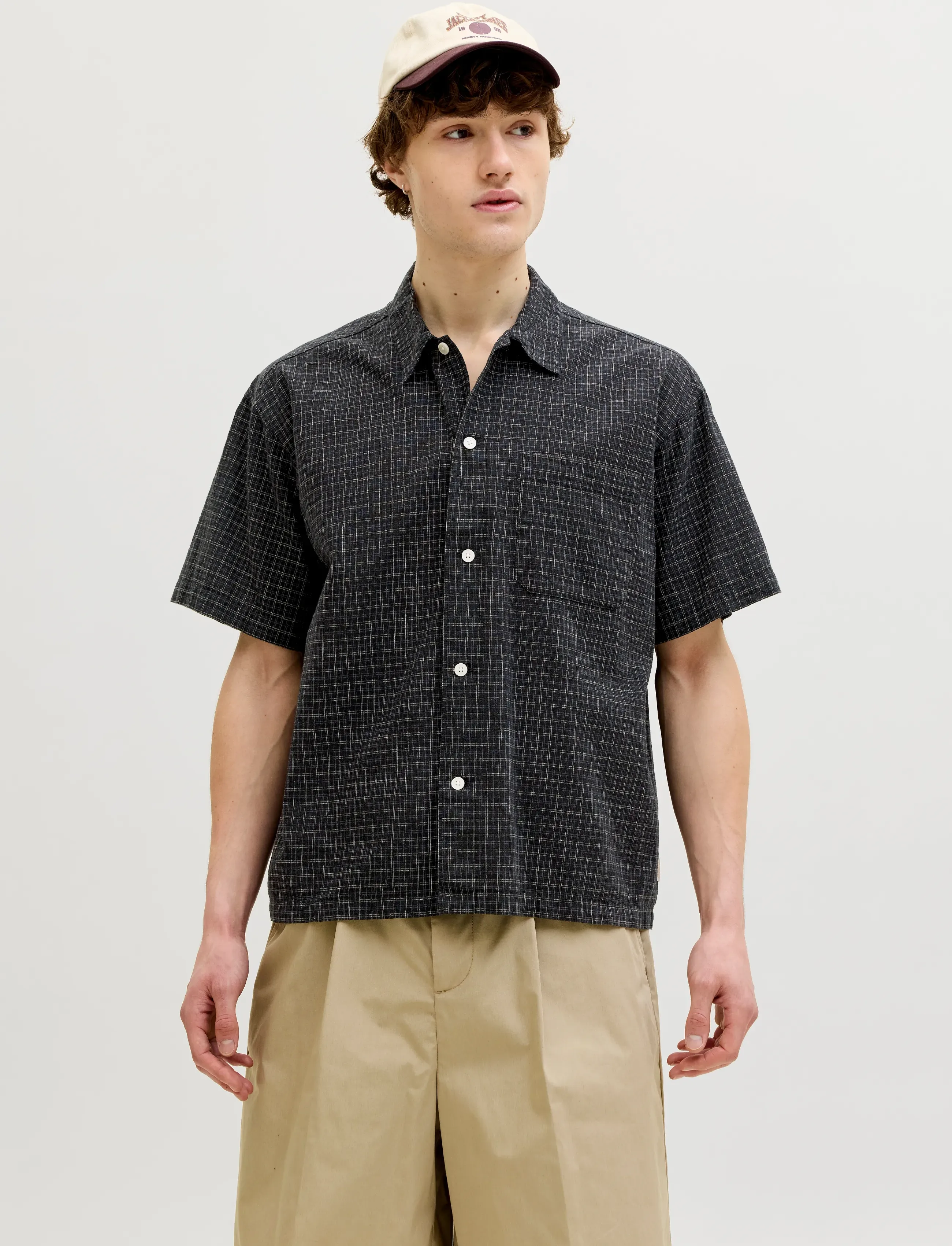 Jack & Jones JORRIVIERA LINEN BLEND SHIRT SS LN - Skjorter - BLACK / multi