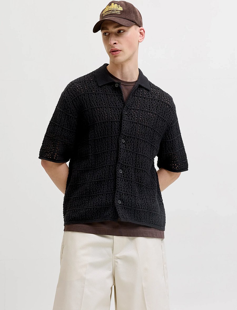 Jack & Jones - JORCOTEDAZUR KNIT CROCHET POLO SN - dzianinowe bluzki polo - black - 0