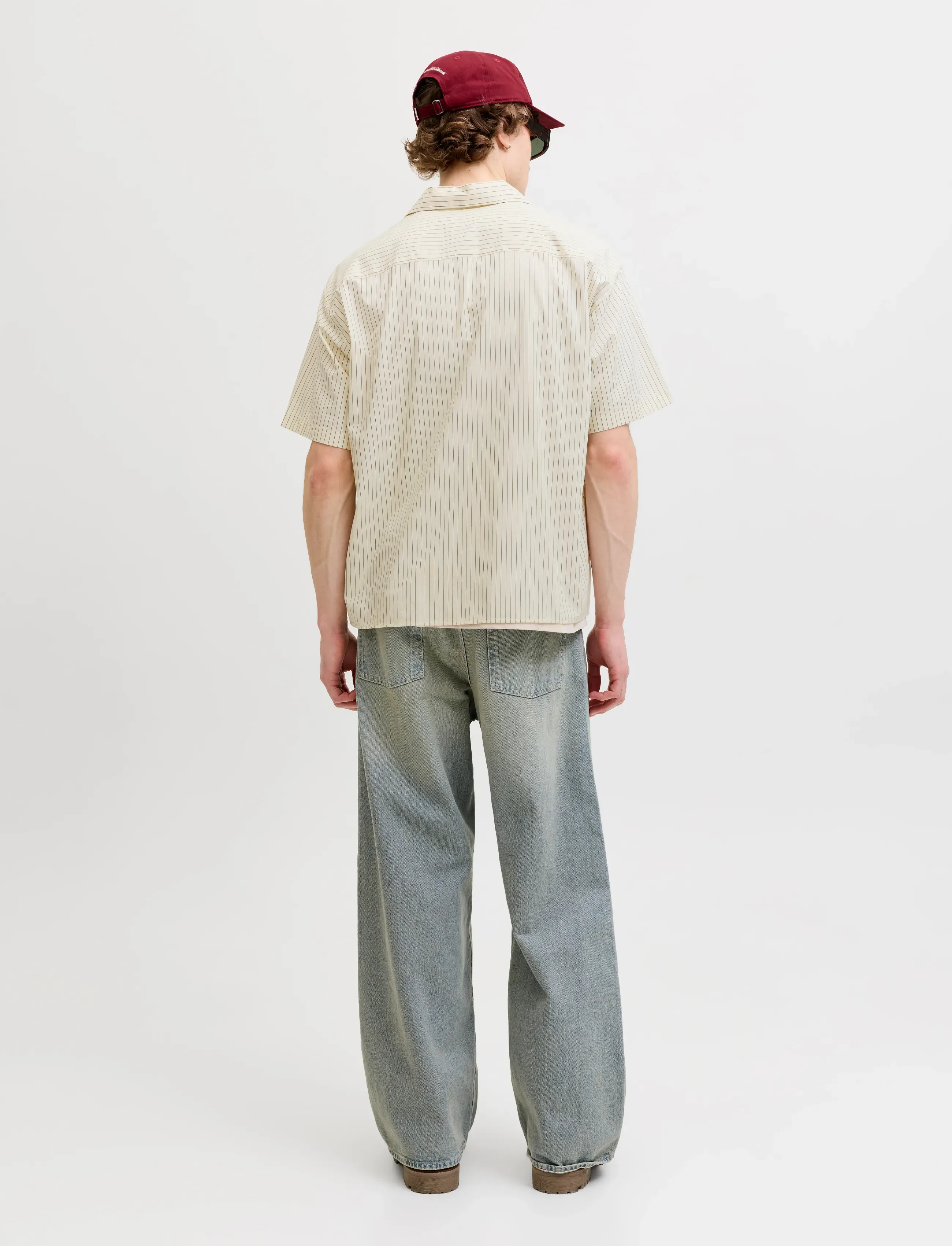 Jack & Jones - JORMENTON POPLIN STRIPE RESORT SHIRT SS - kortærmede skjorter - cloud dancer - 3