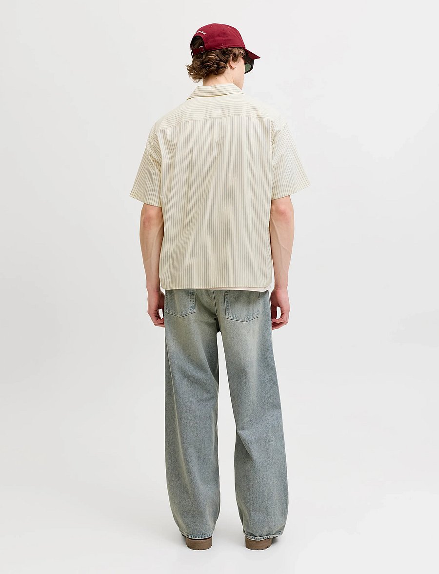 Jack & Jones - JORMENTON POPLIN STRIPE RESORT SHIRT SS - kortærmede skjorter - cloud dancer - 3