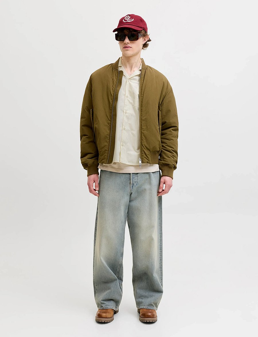 Jack & Jones - JORMENTON POPLIN STRIPE RESORT SHIRT SS - kortærmede skjorter - cloud dancer - 4