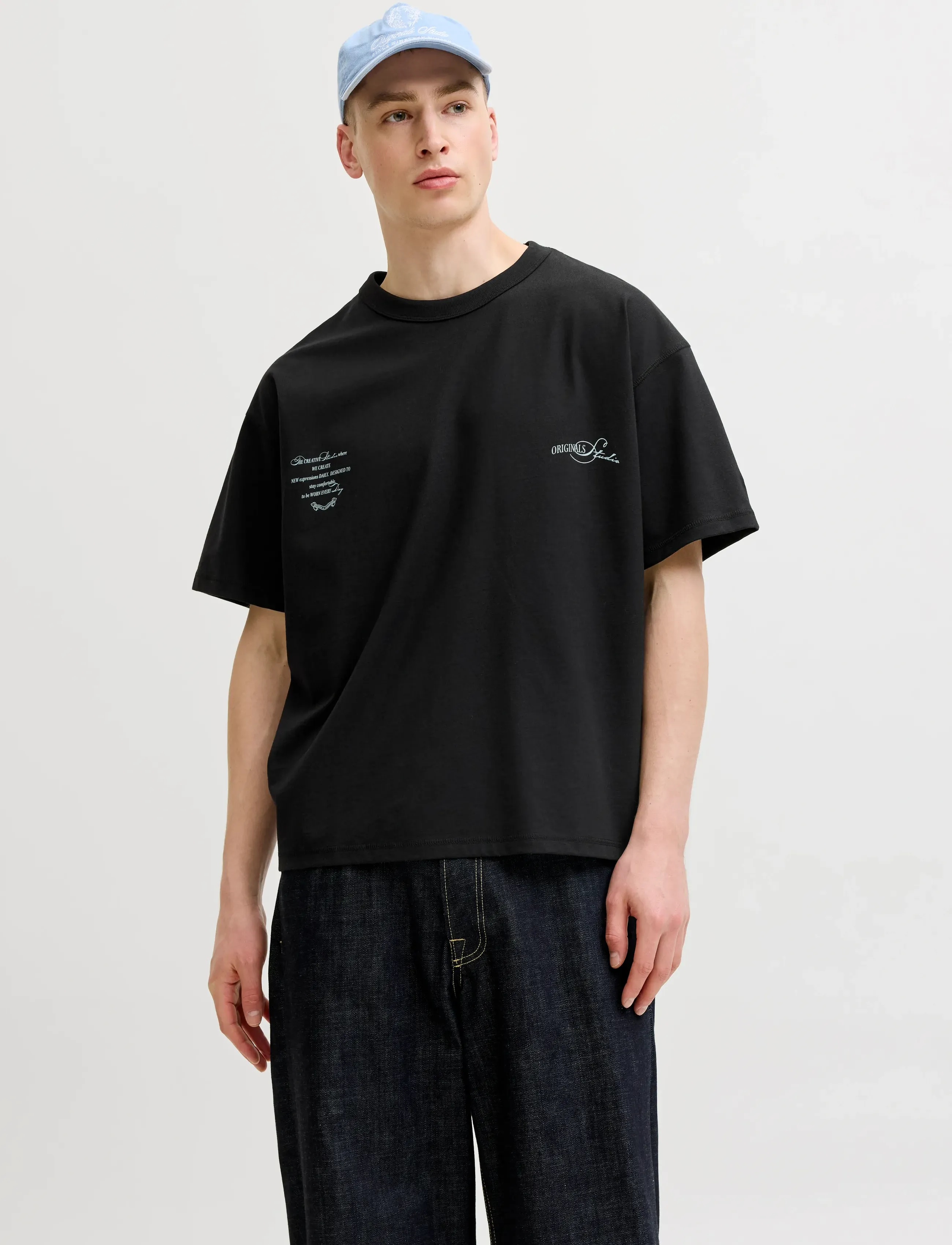 Jack & Jones JORSANREMO TYPO TEE SS CREW NECK SN - Kollektionen - BLACK / black