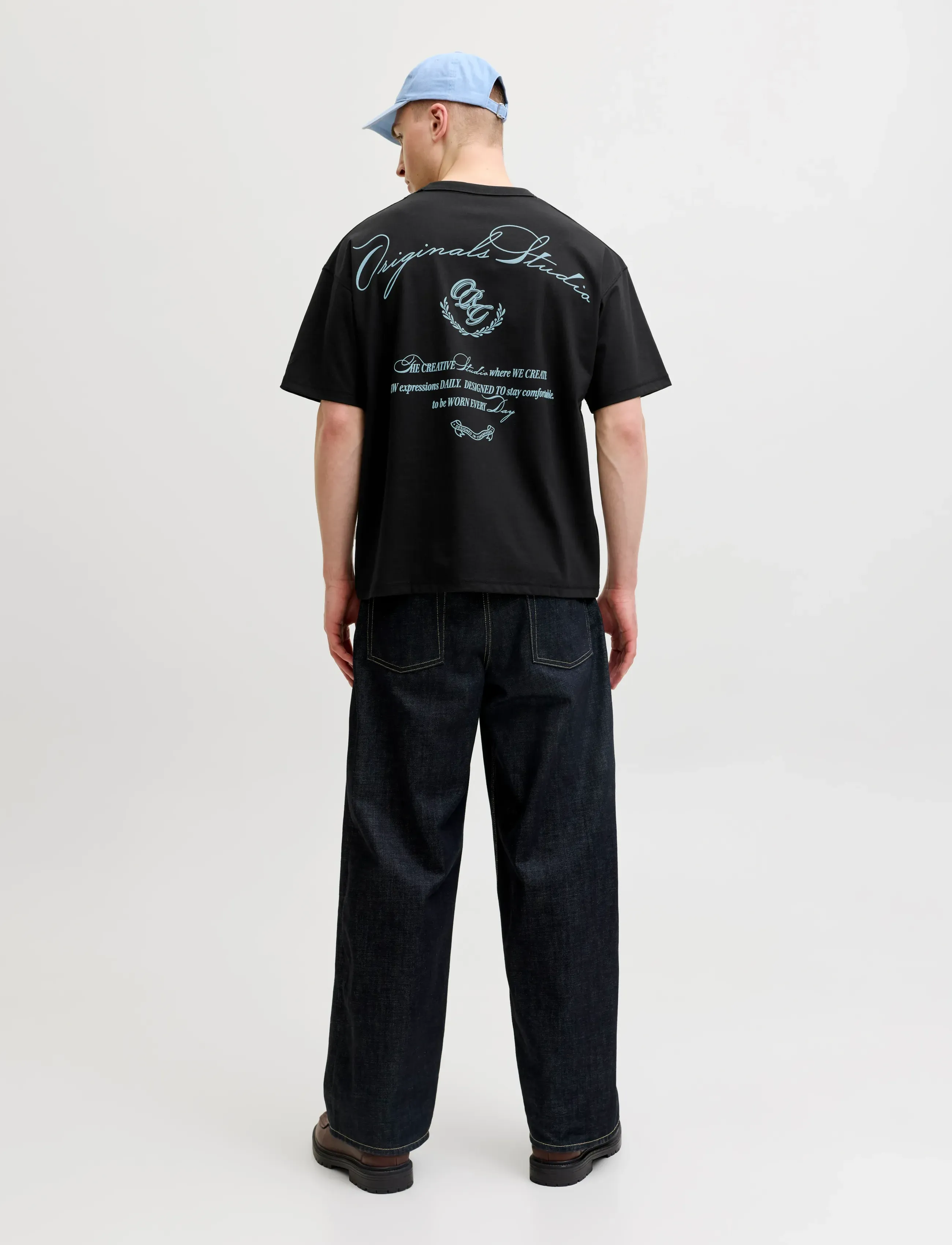 Jack & Jones - JORSANREMO TYPO TEE SS CREW NECK SN - kortærmede t-shirts - black - 3