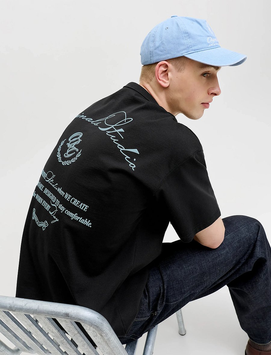 Jack & Jones - JORSANREMO TYPO TEE SS CREW NECK SN - kortærmede t-shirts - black - 5