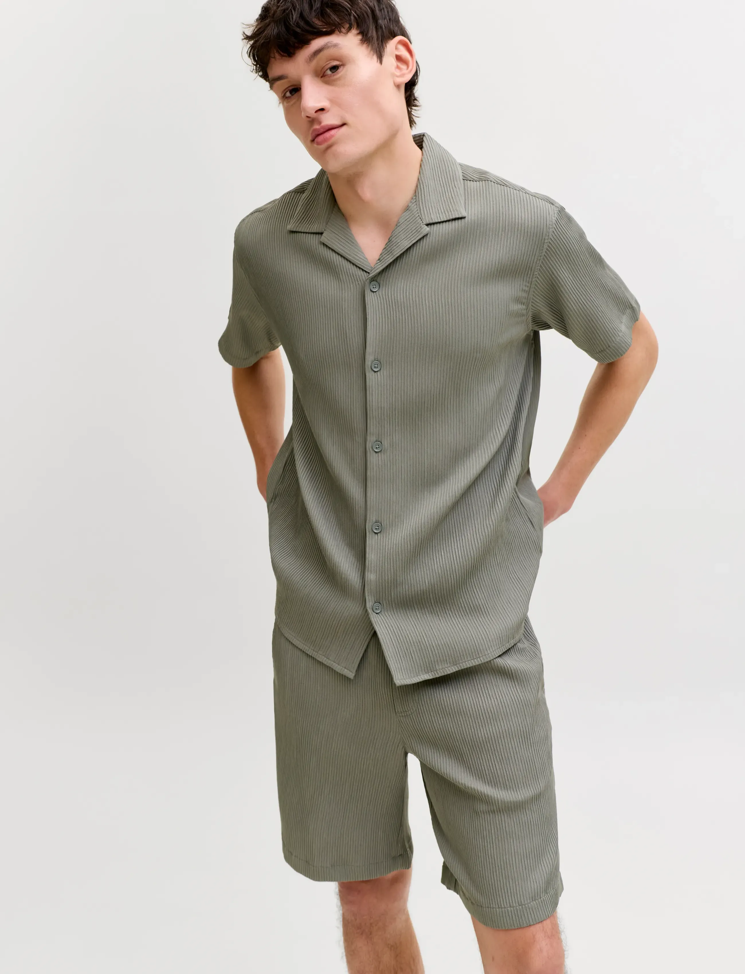 JACK & JONES Jjeharrison Resort Shirt Ss Sn Set Mp kortärmade skjortor herr – bild 5
