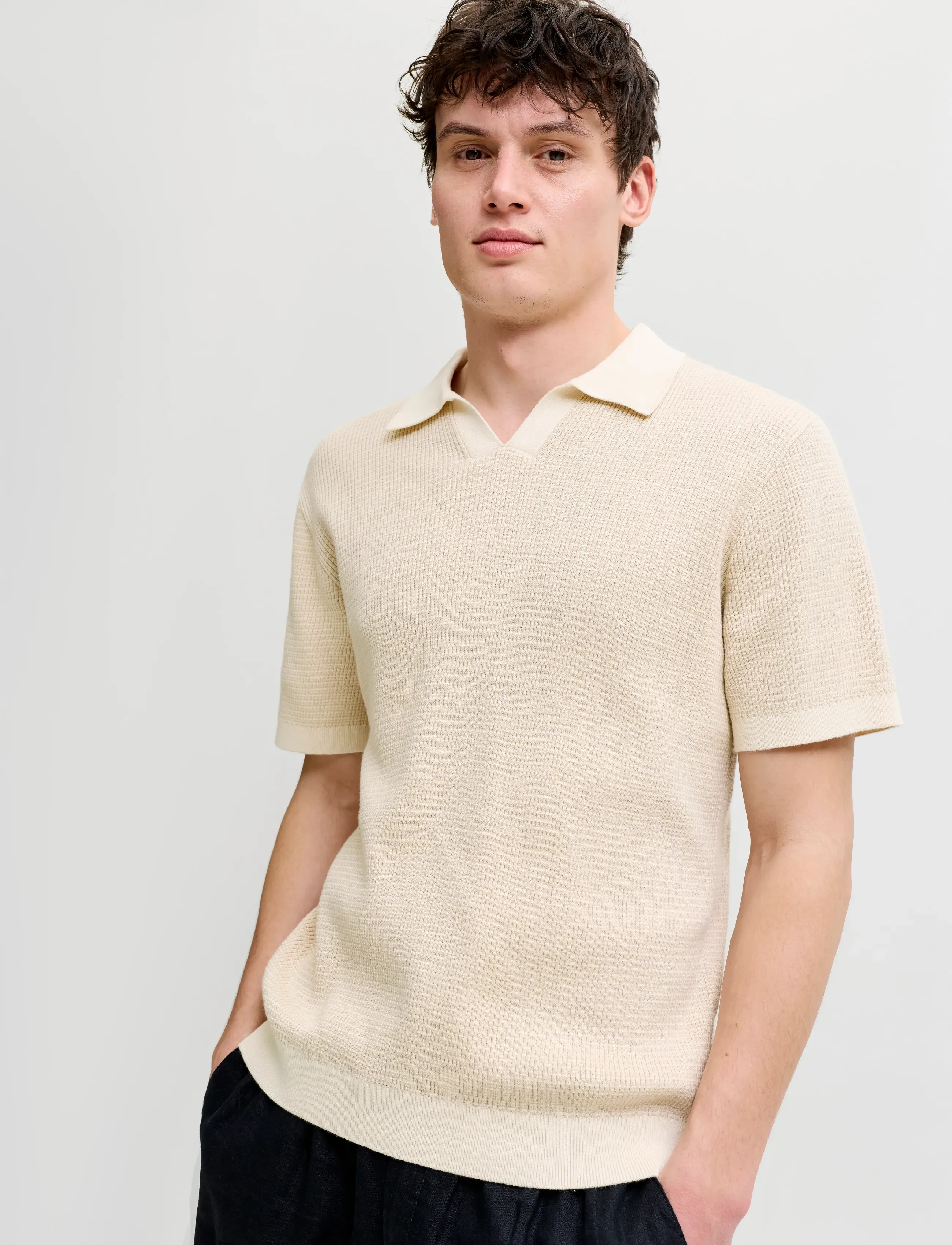 Jack & Jones - JPRBLAHUDSON KNIT SPLIT NECK SS SN - kootud polosärgid - whitecap gray - 5
