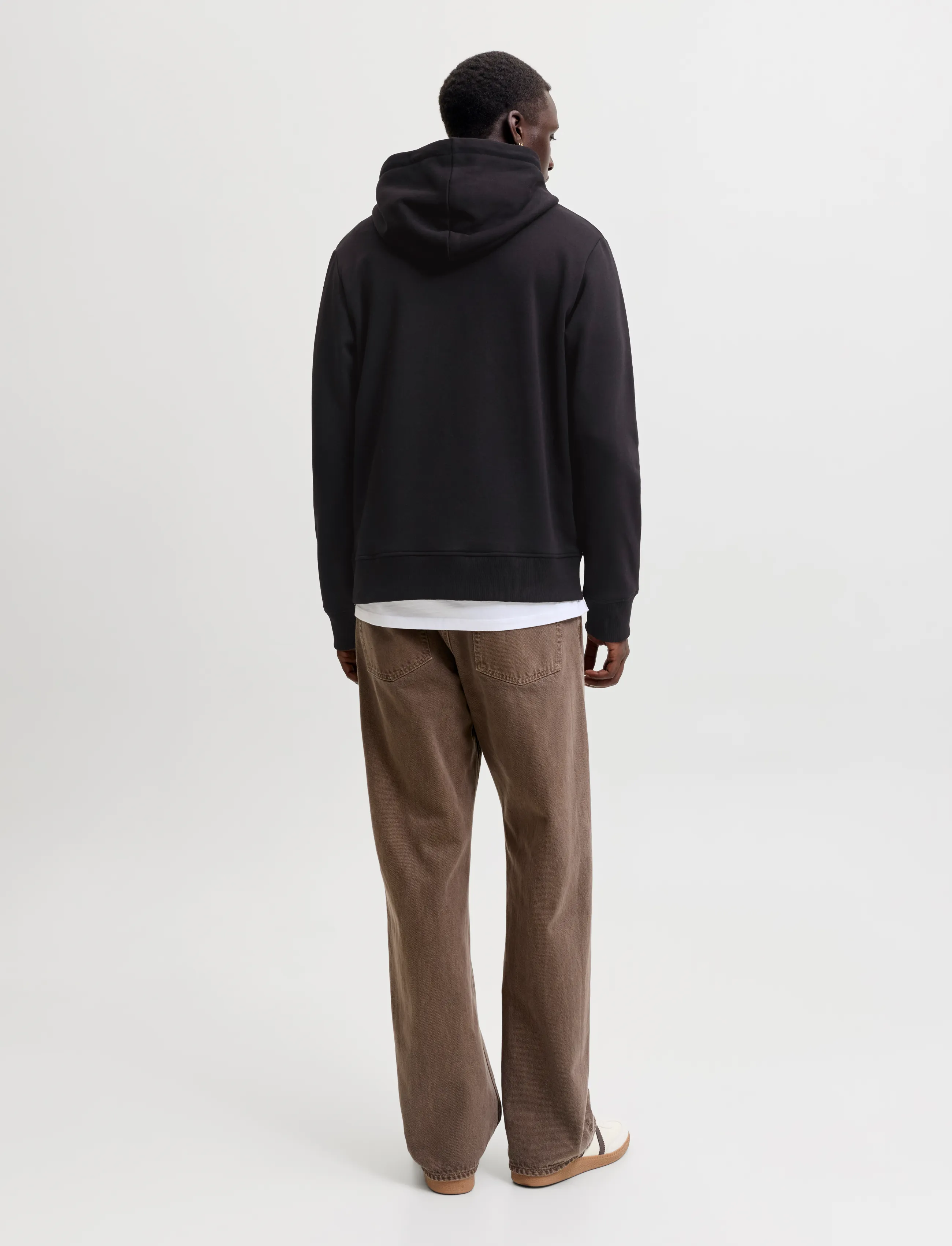Jack & Jones - JJTOM SWEAT HOOD - kapuutsiga dressipluusid - black - 3