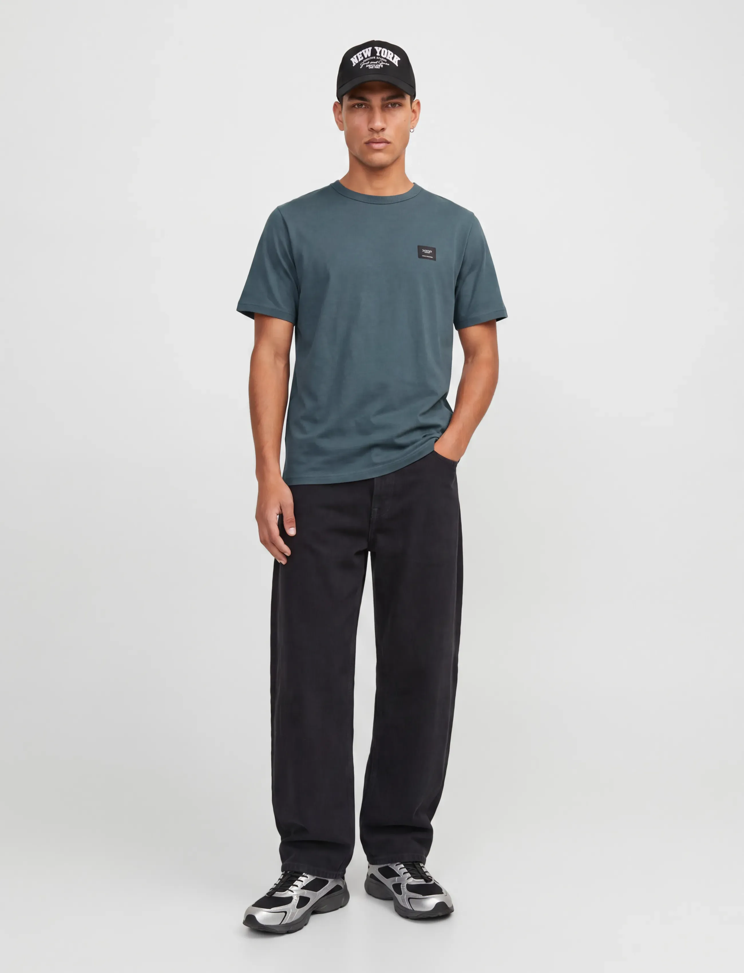 Jack & Jones - JJCLEVELAND TEE SS CREW NECK SN - kurzärmelige t-shirts - turbulence - 4