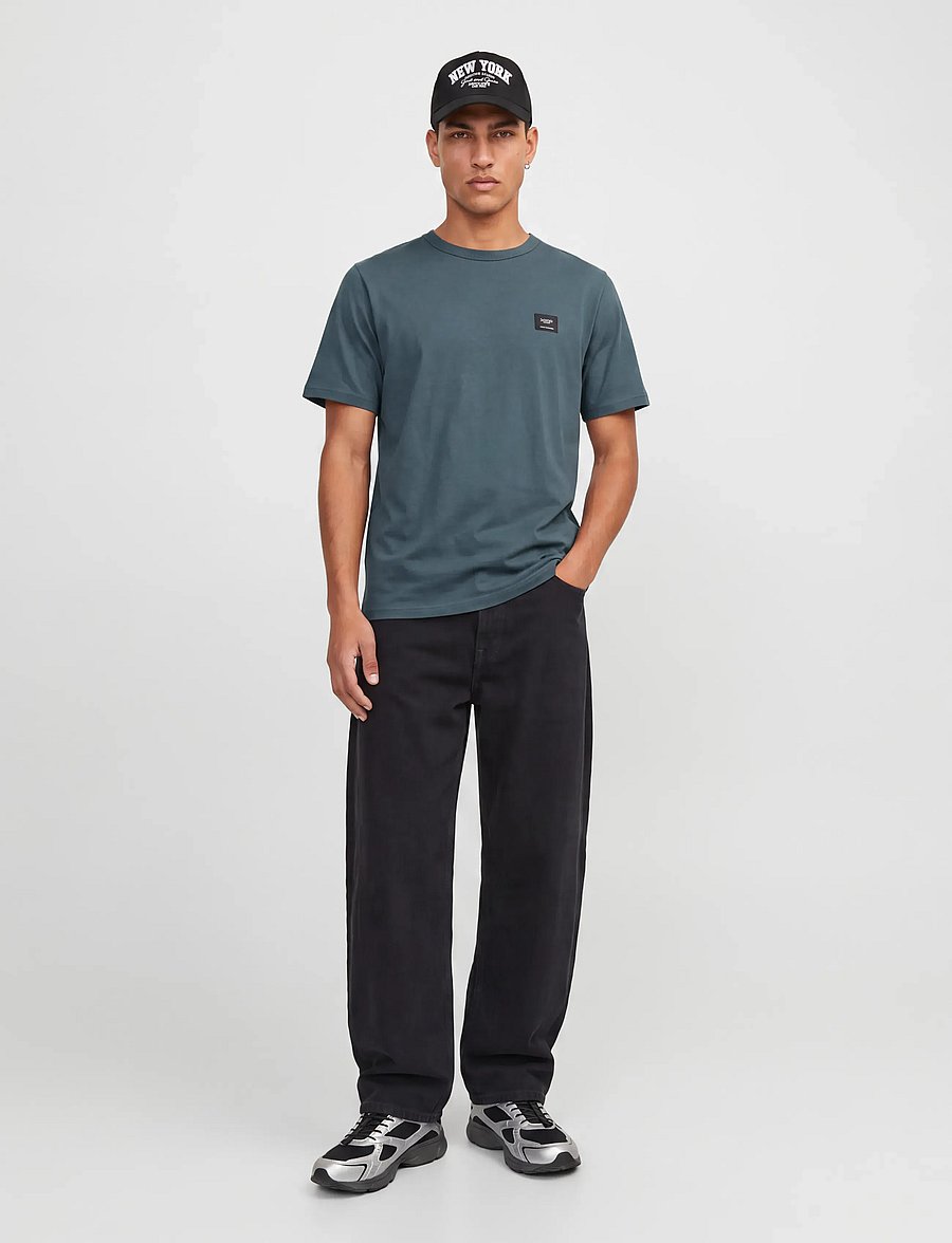 Jack & Jones - JJCLEVELAND TEE SS CREW NECK SN - kurzärmelige t-shirts - turbulence - 4