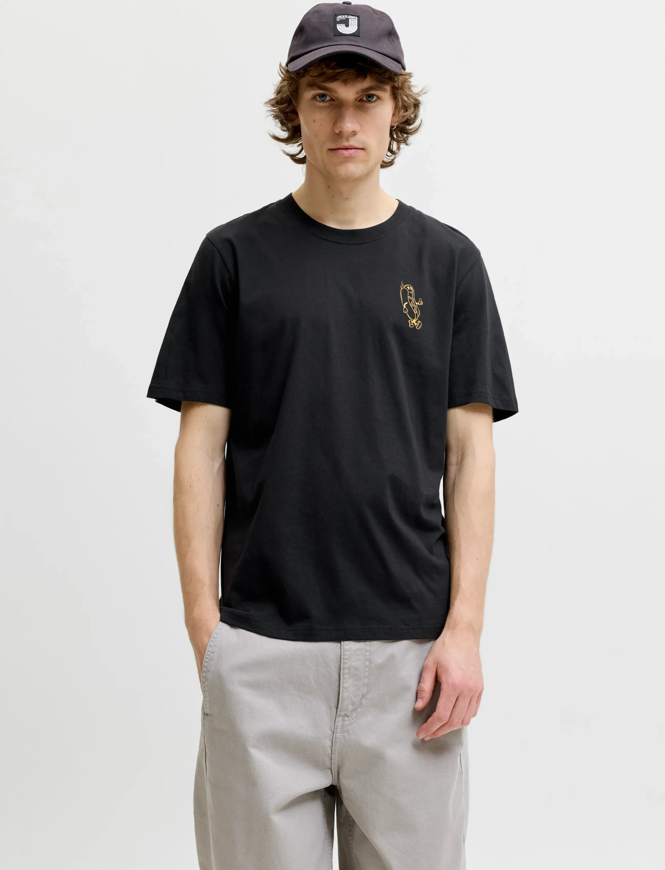 Jack & Jones JJBREWY TEE SS CREW NECK - Soodsad stiilid - BLACK / black