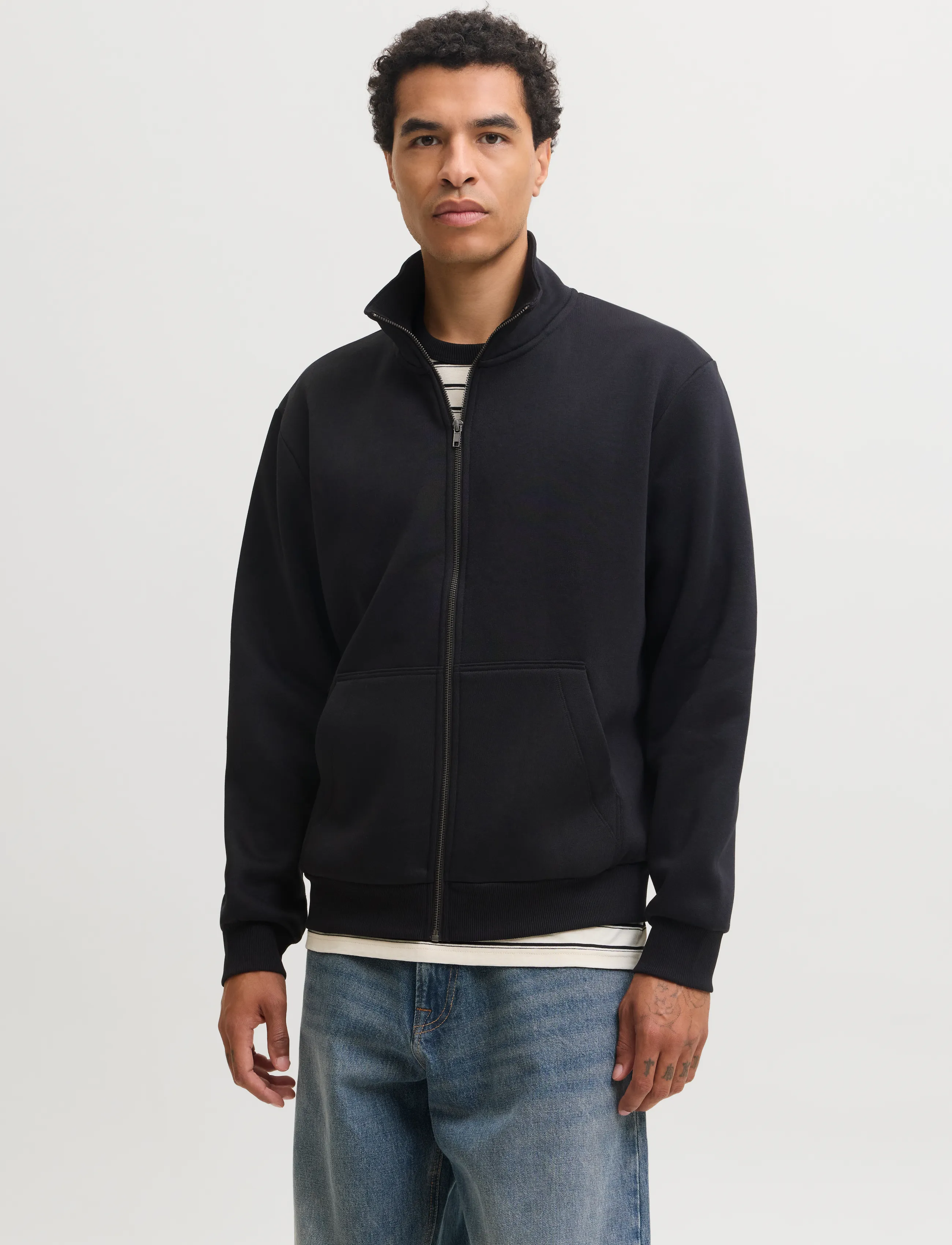 Jack & Jones JJEBRADLEY SWEAT ZIP HN NOOS - Dressipluusid - BLACK / black