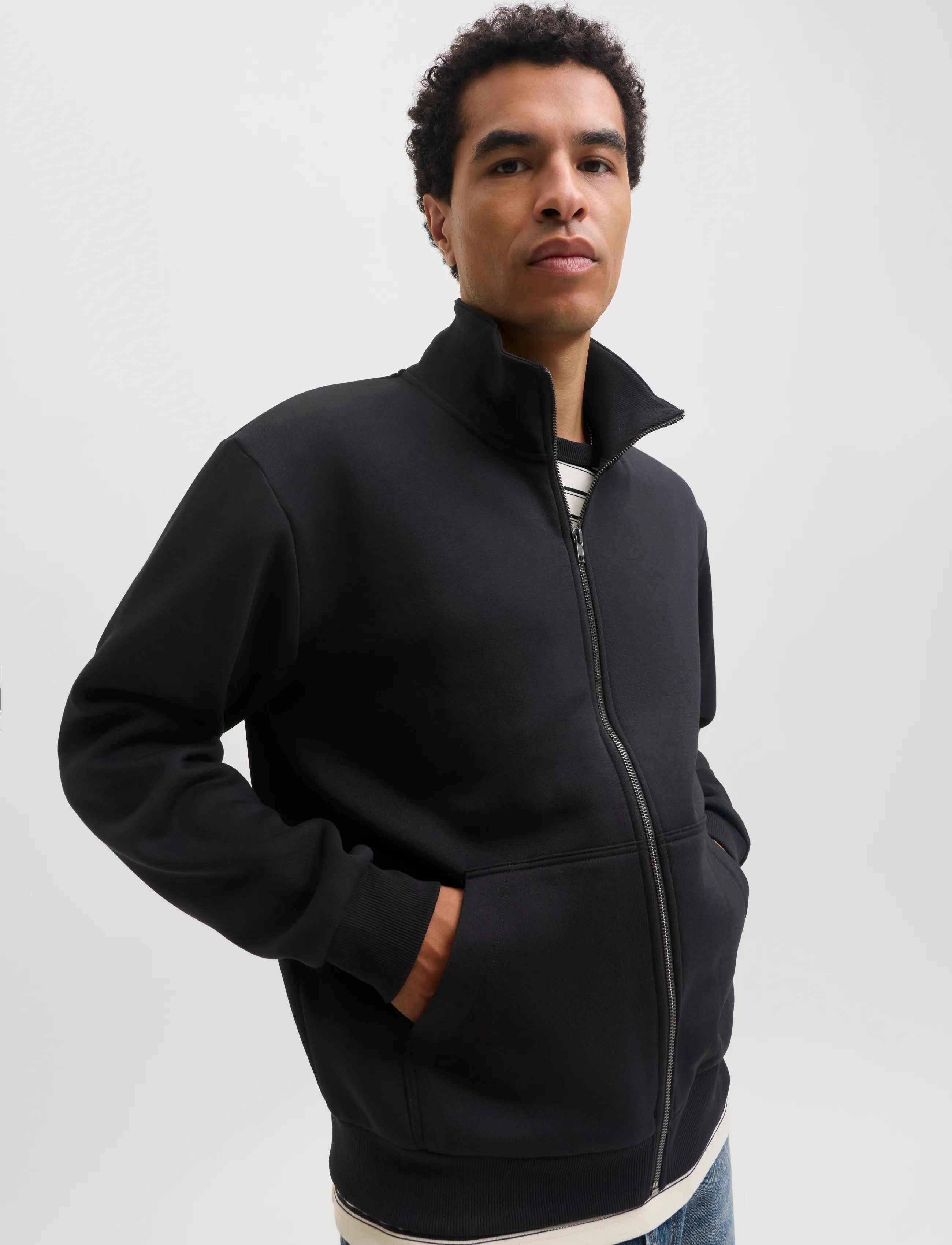 Jack & Jones - JJEBRADLEY SWEAT ZIP HN NOOS - teddy-pusad - black - 5