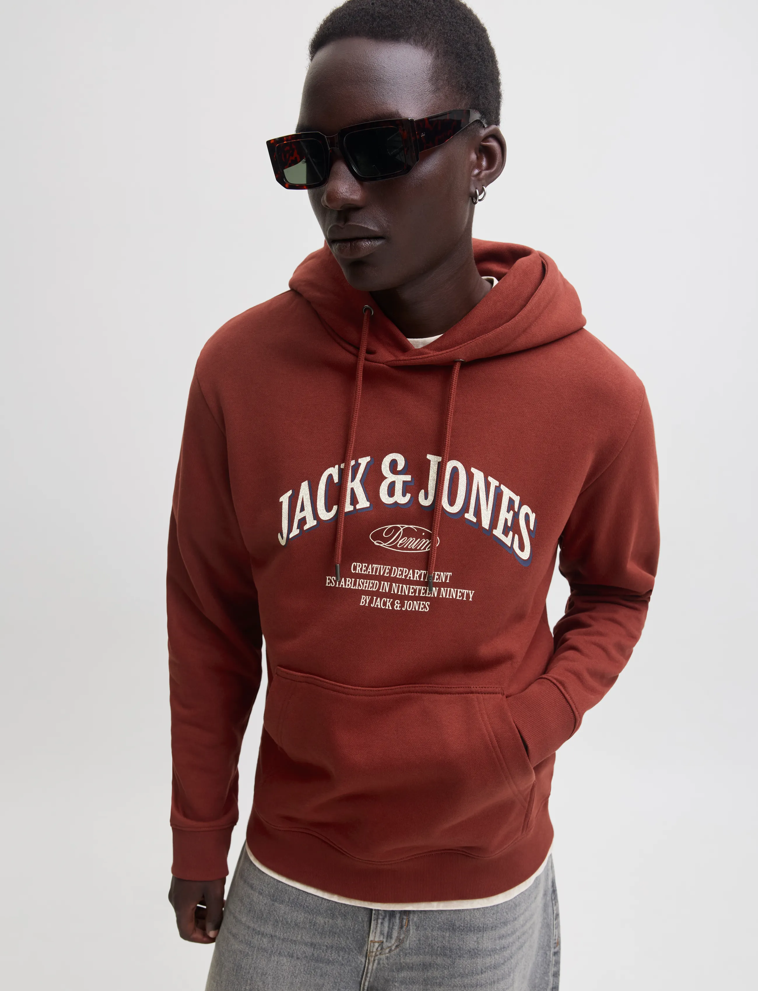 Jack & Jones - JJEDENVER LOGO SWEAT HOOD SN - hættetrøjer - fired brick - 4