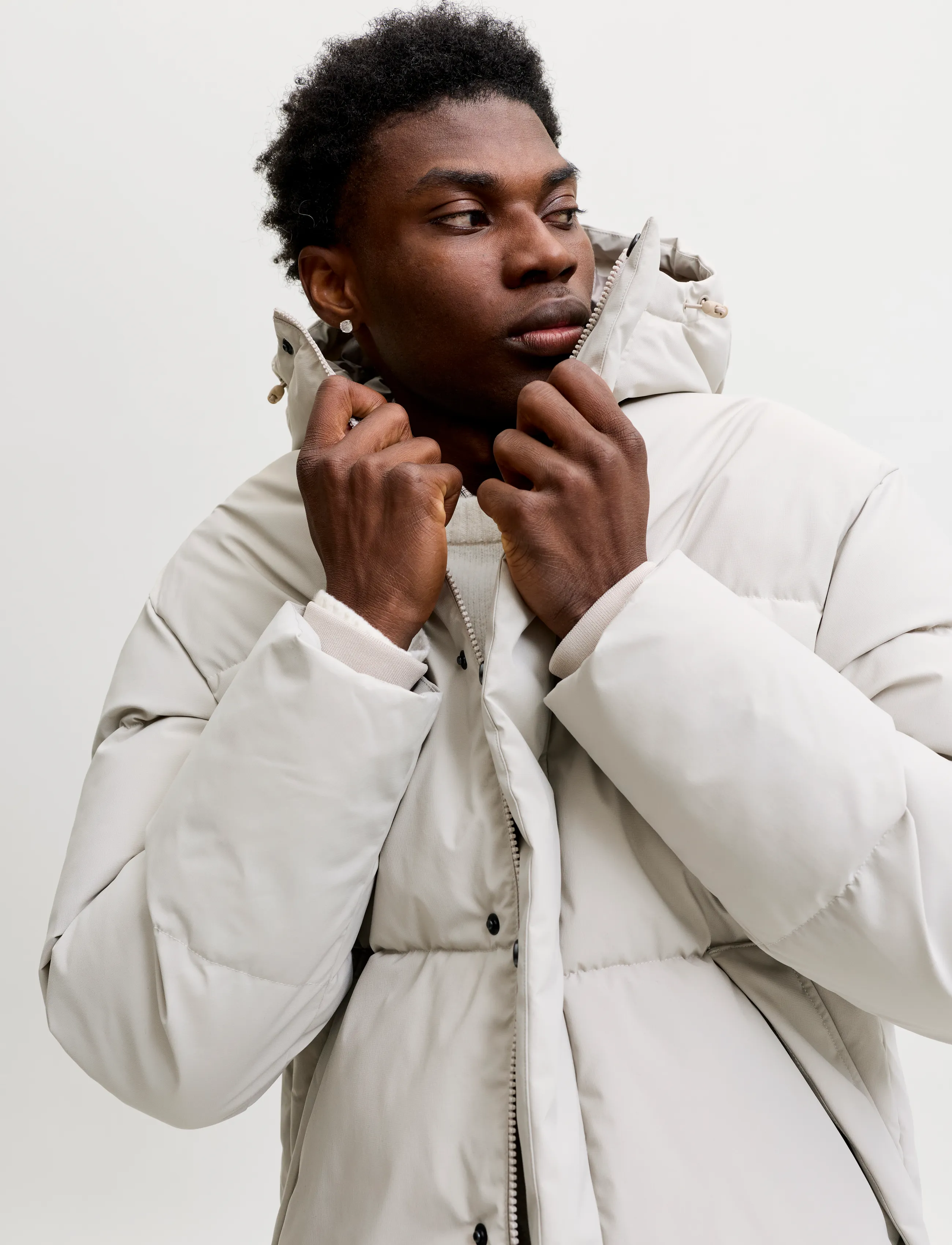 JACK & JONES Jjesoho Puffer Hood Aw26 Sn vinterjackor herr – bild 5