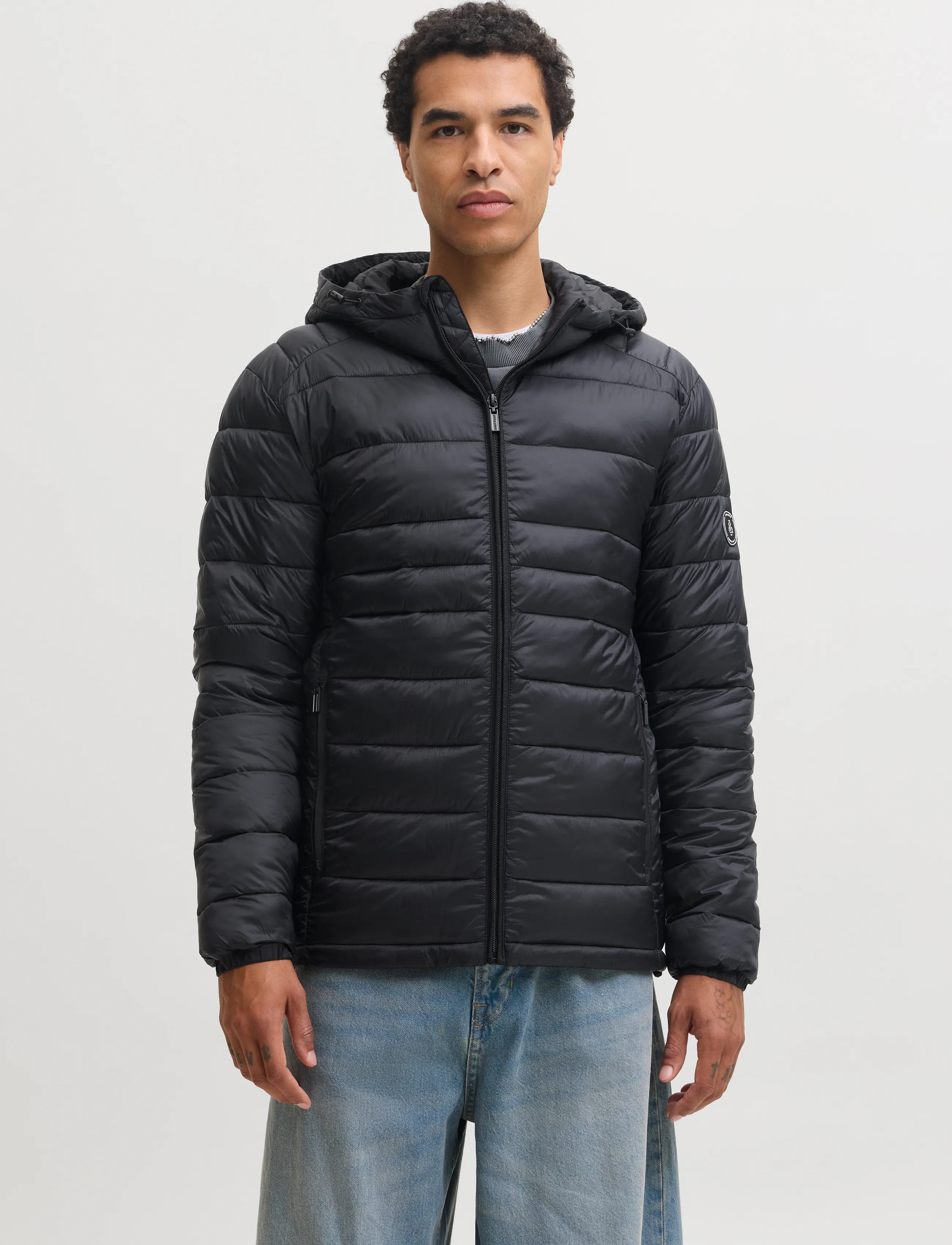 Jack & Jones JJEKINGSLEY LIGHT PUFFER HOOD NOOS - Üleriided - BLACK / black