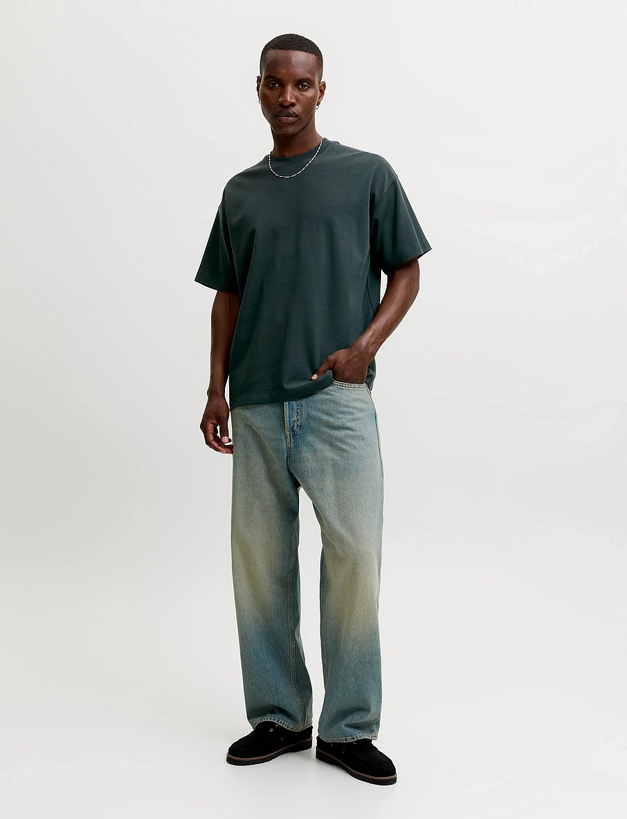 Jack & Jones - JJEBARRON TEE SS O-NECK NOOS - kortærmede t-shirts - scarab - 4