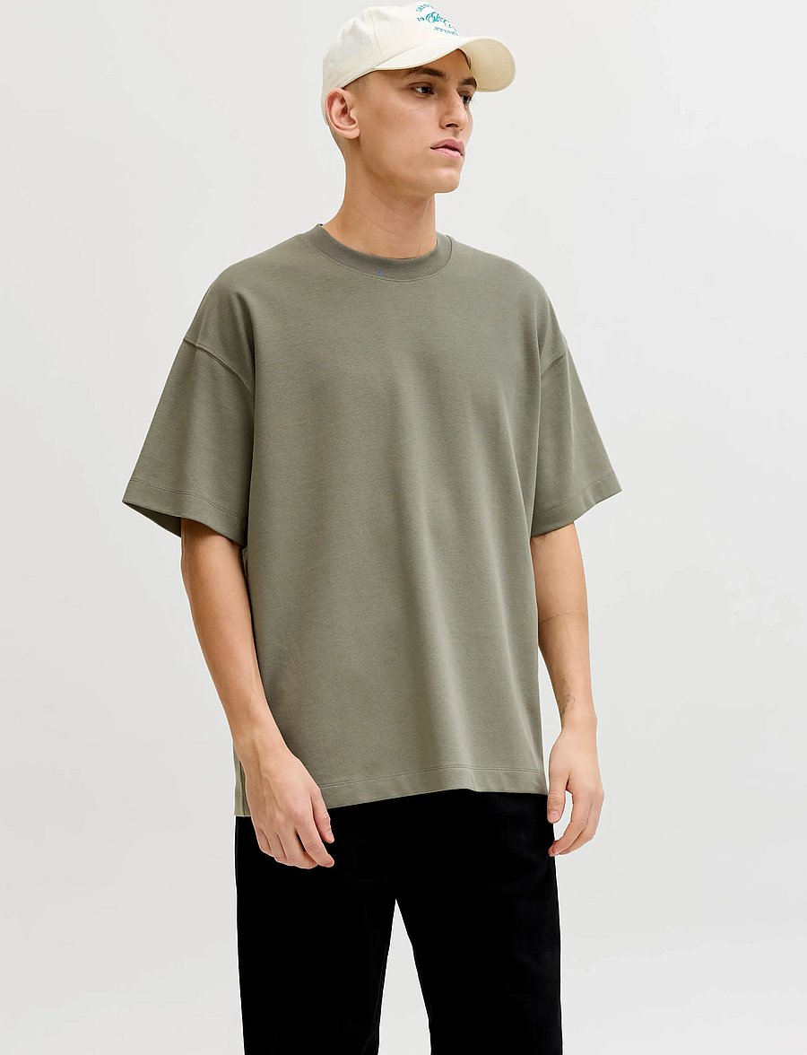 Jack & Jones - JJEBARRON TEE SS O-NECK NOOS - kurzärmelig - vetiver - 0
