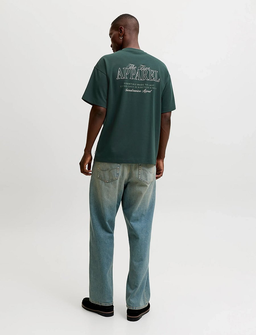 Jack & Jones - JJEBARRON STUDIO TEE SS O-NECK SN - lühikeste varrukatega t-särgid - scarab - 3