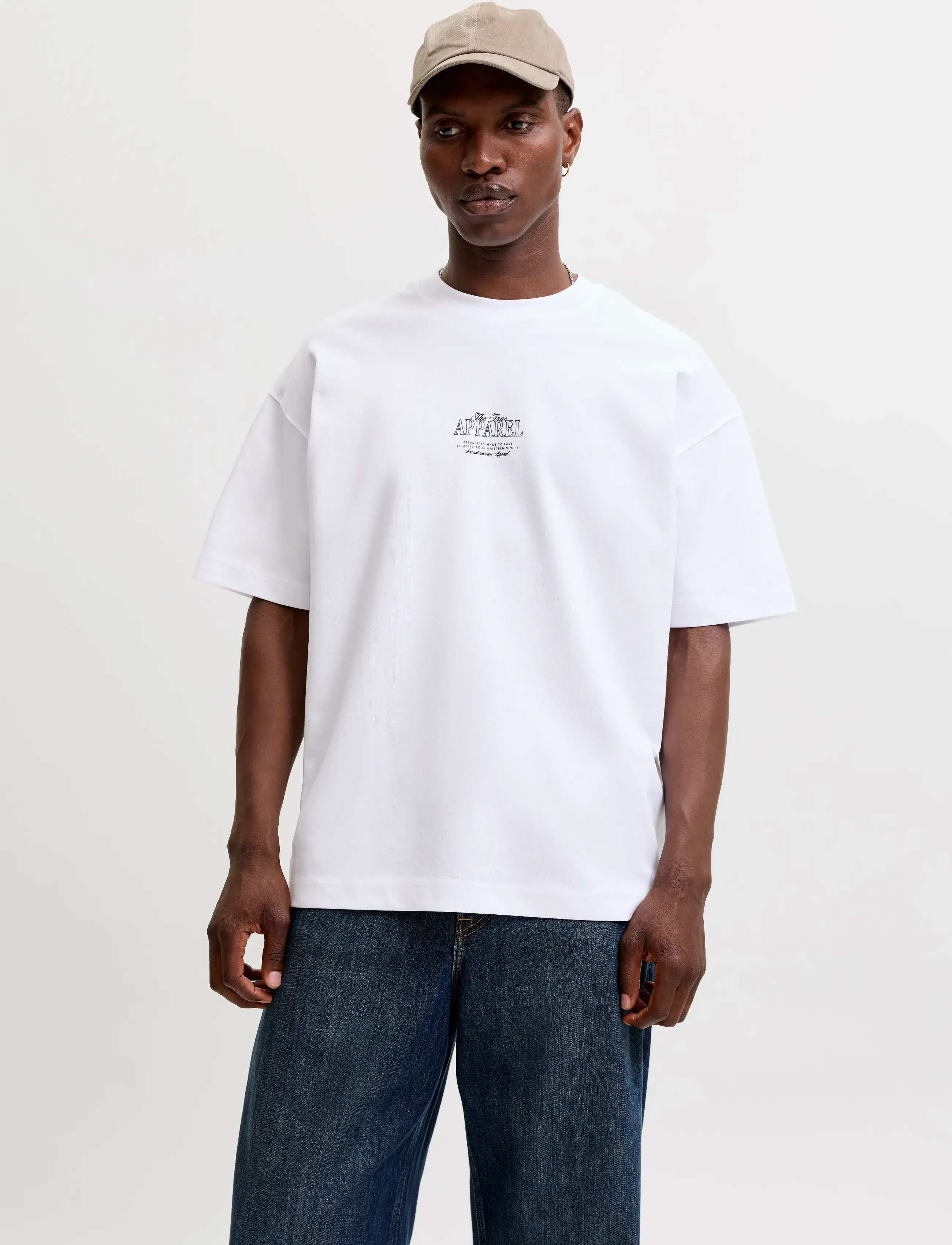 Jack & Jones JJEBARRON STUDIO TEE SS O-NECK SN - Lühikeste varrukatega T-särgid - WHITE / white