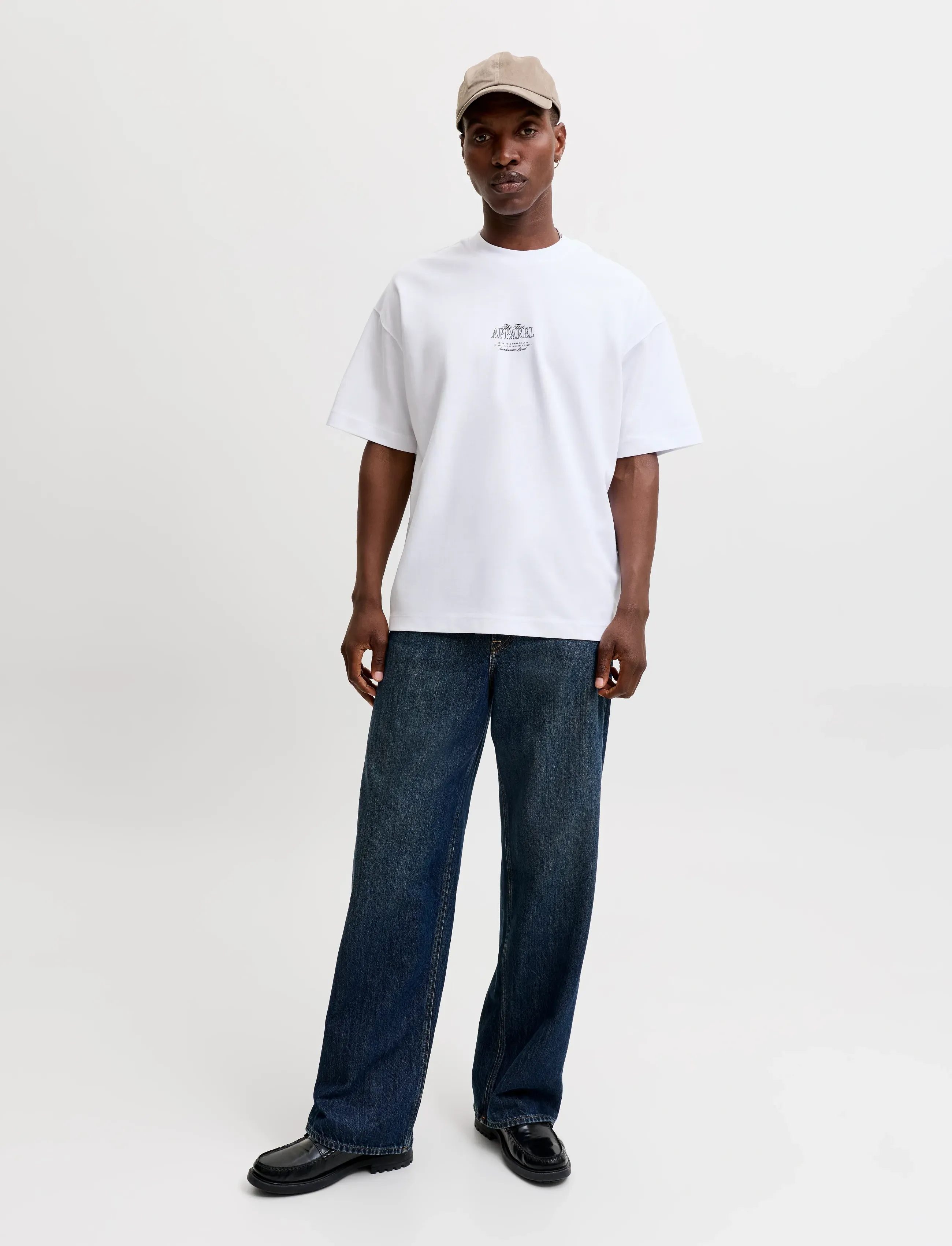 Jack & Jones - JJEBARRON STUDIO TEE SS O-NECK SN - white - 4